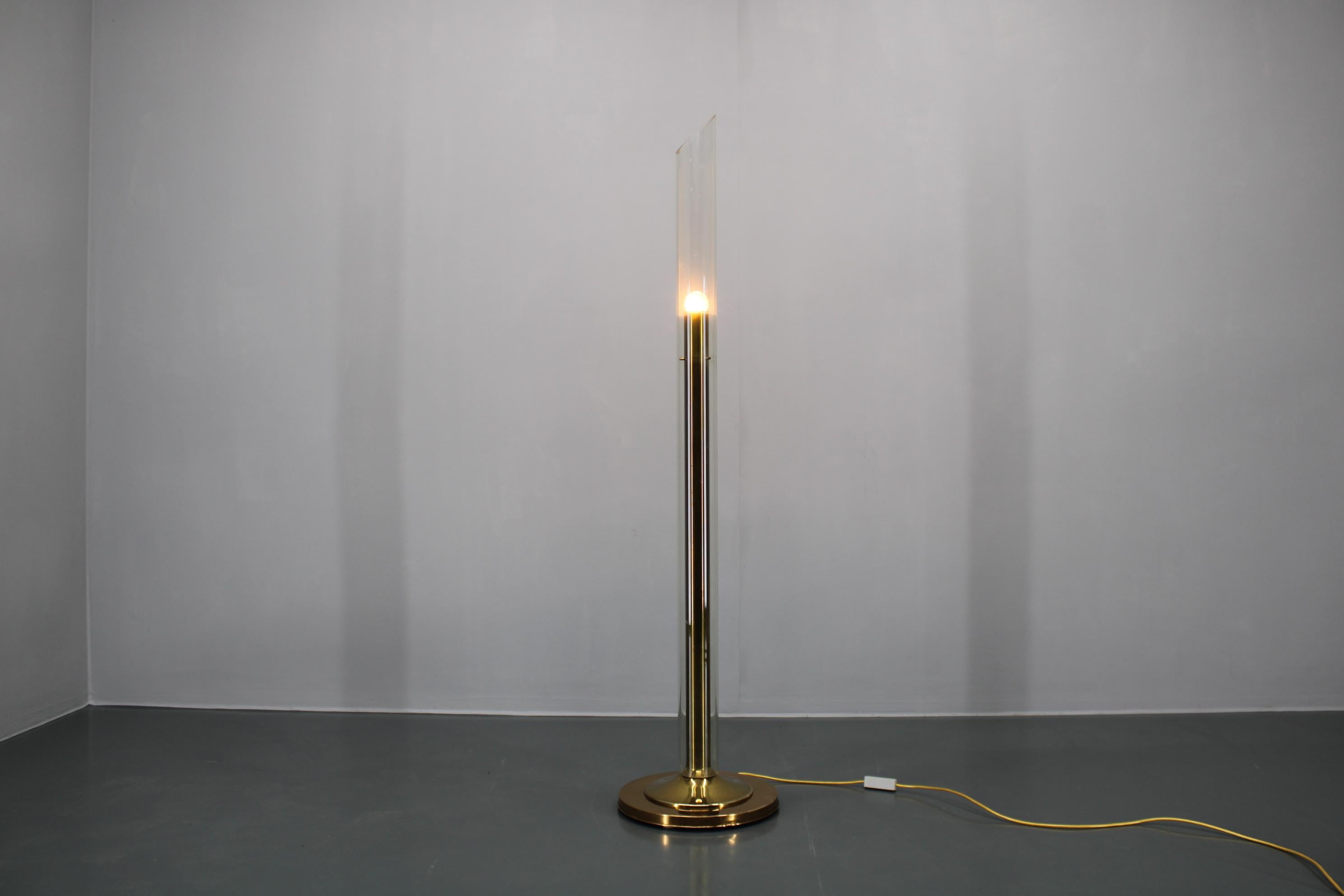 20th Century Standing Floor Lamp, Czechoslovakia In Good Condition For Sale In Praha, CZ