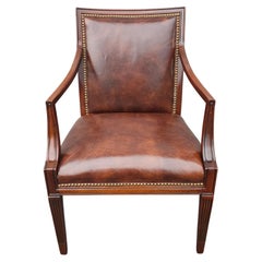 Stateville Chair Co. aus dem 20. Jahrhundert. Mahagoni und Leder gepolsterter Sessel 