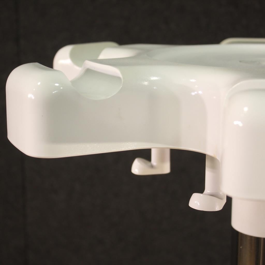 20th Century Steel and Plastic Italian Lucci and Orlandini Design Coat Rack 1970 en venta 6
