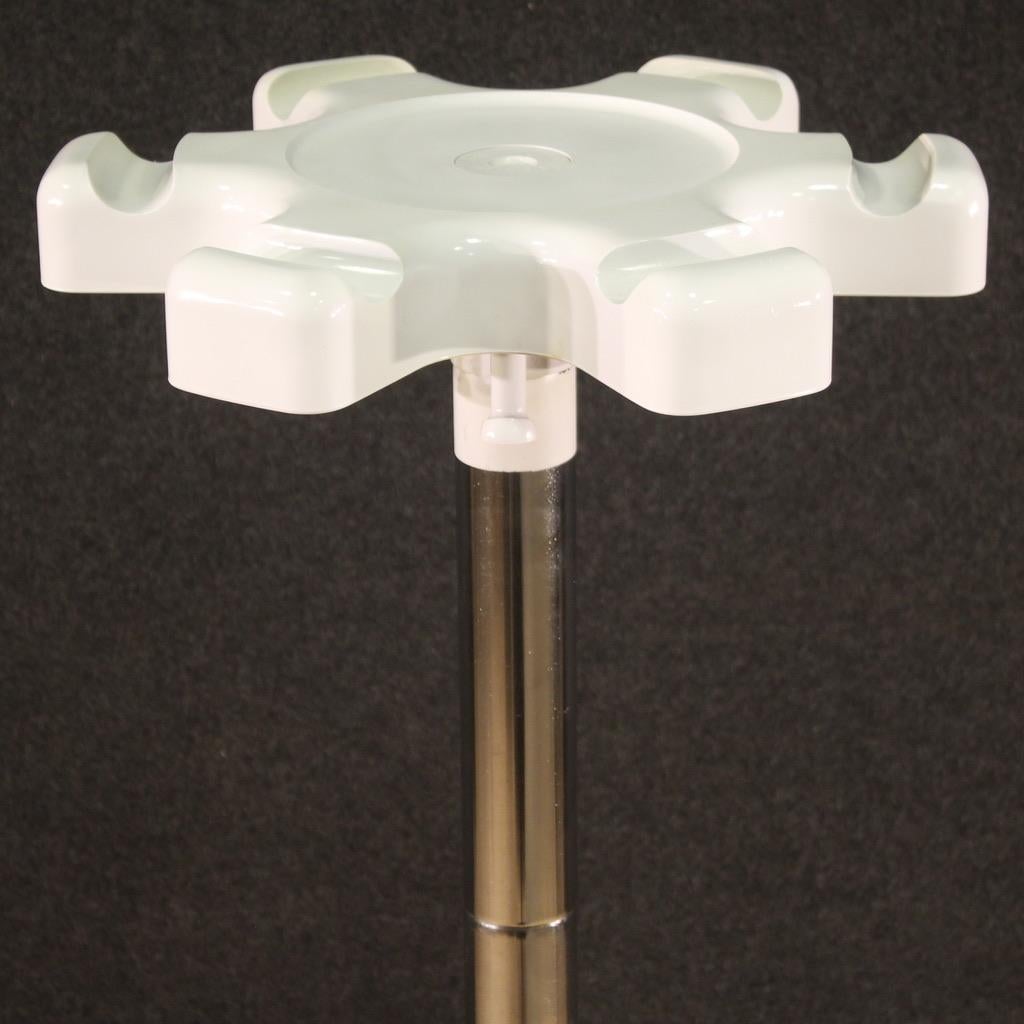 20th Century Steel and Plastic Italian Lucci and Orlandini Design Coat Rack 1970 en venta 3