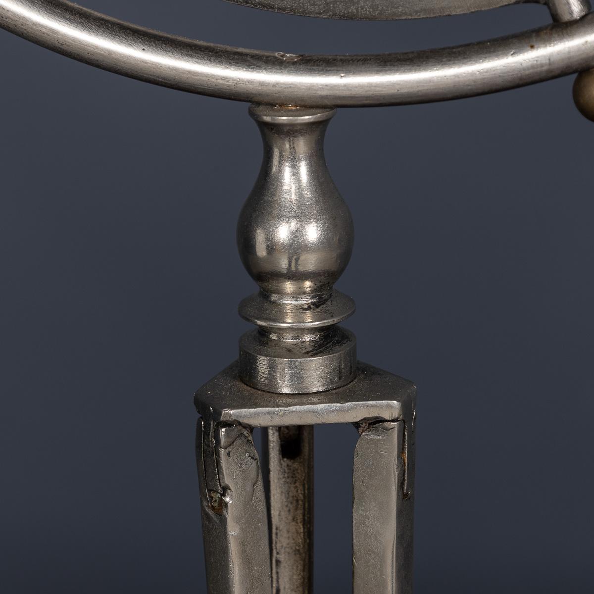 Sphère armillaire copernicienne en acier et laiton du 20e siècle C.C. en vente 10