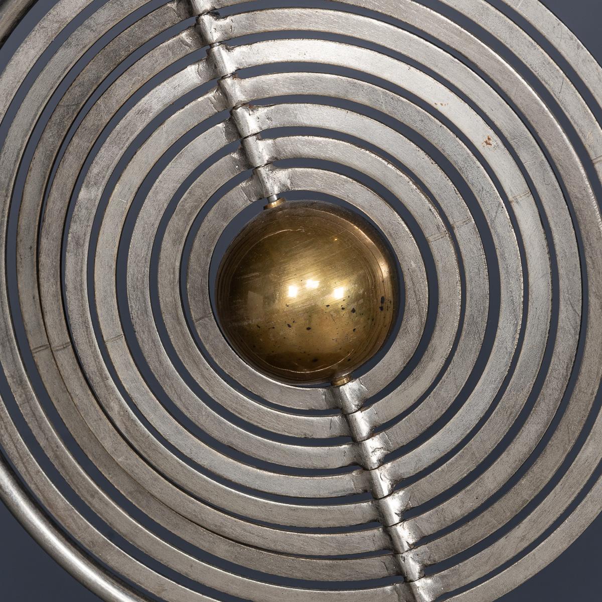 20ième siècle Sphère armillaire copernicienne en acier et laiton du 20e siècle C.C. en vente