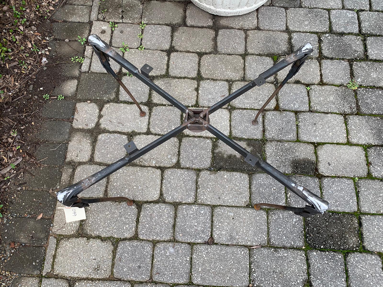 20th Century Steel Coffee Table Base For Sale 11