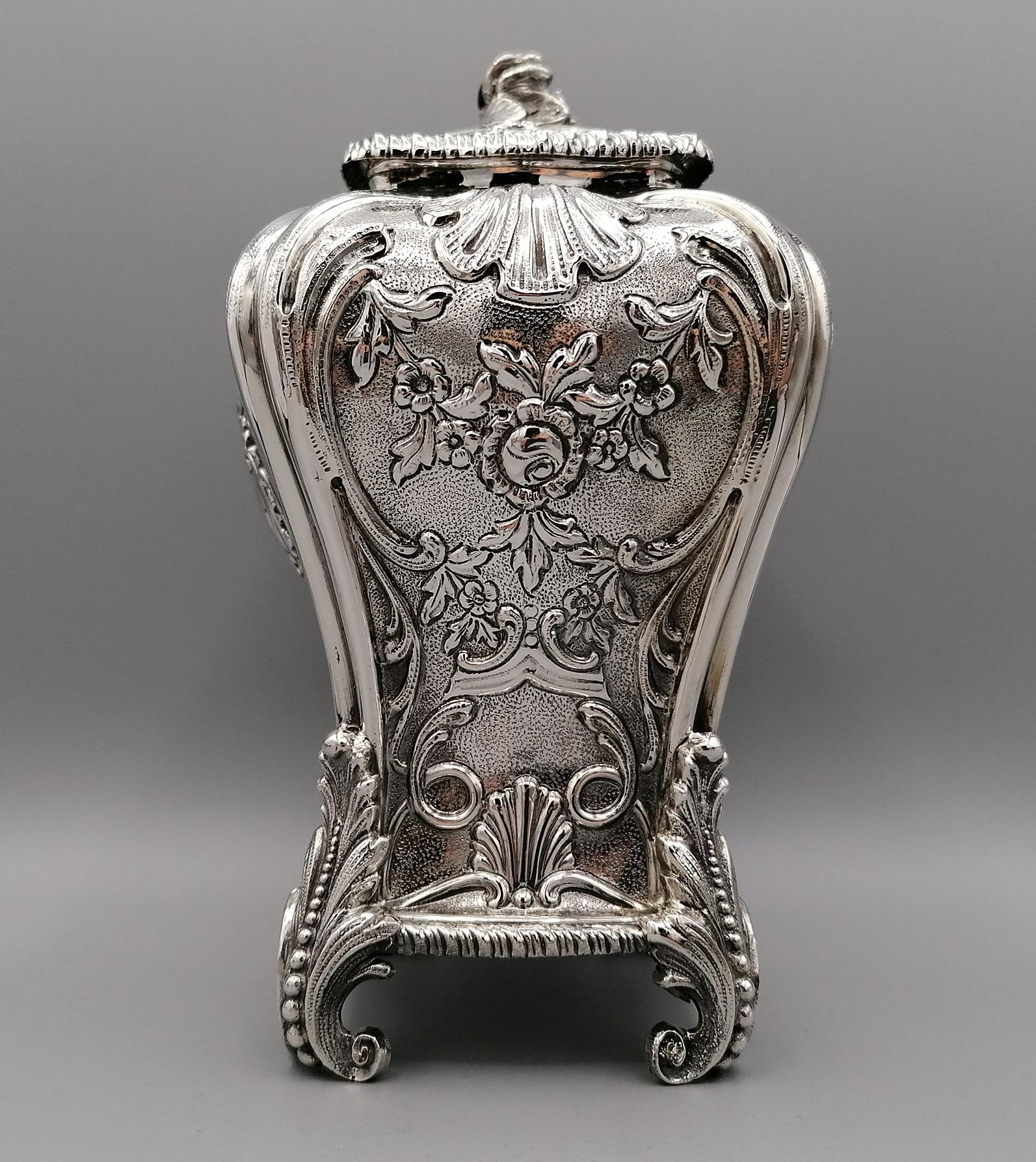 Sterlingsilber-Teedose aus dem 20. Jahrhundert, George III.-Reproduktion (Italienisch) im Angebot