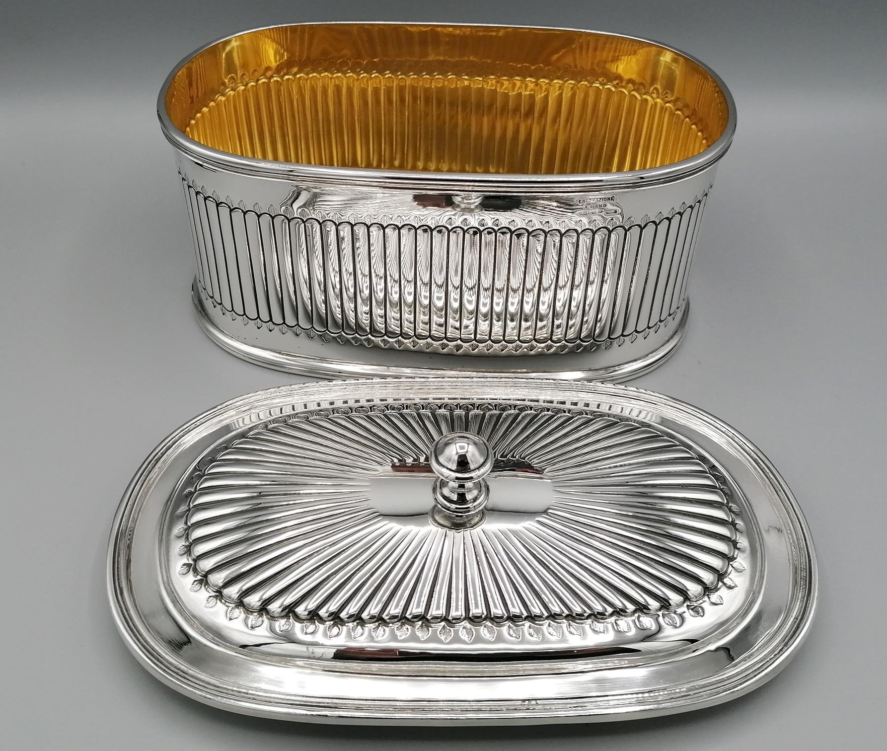20th Century Sterling Silver Box George III° Style For Sale 4