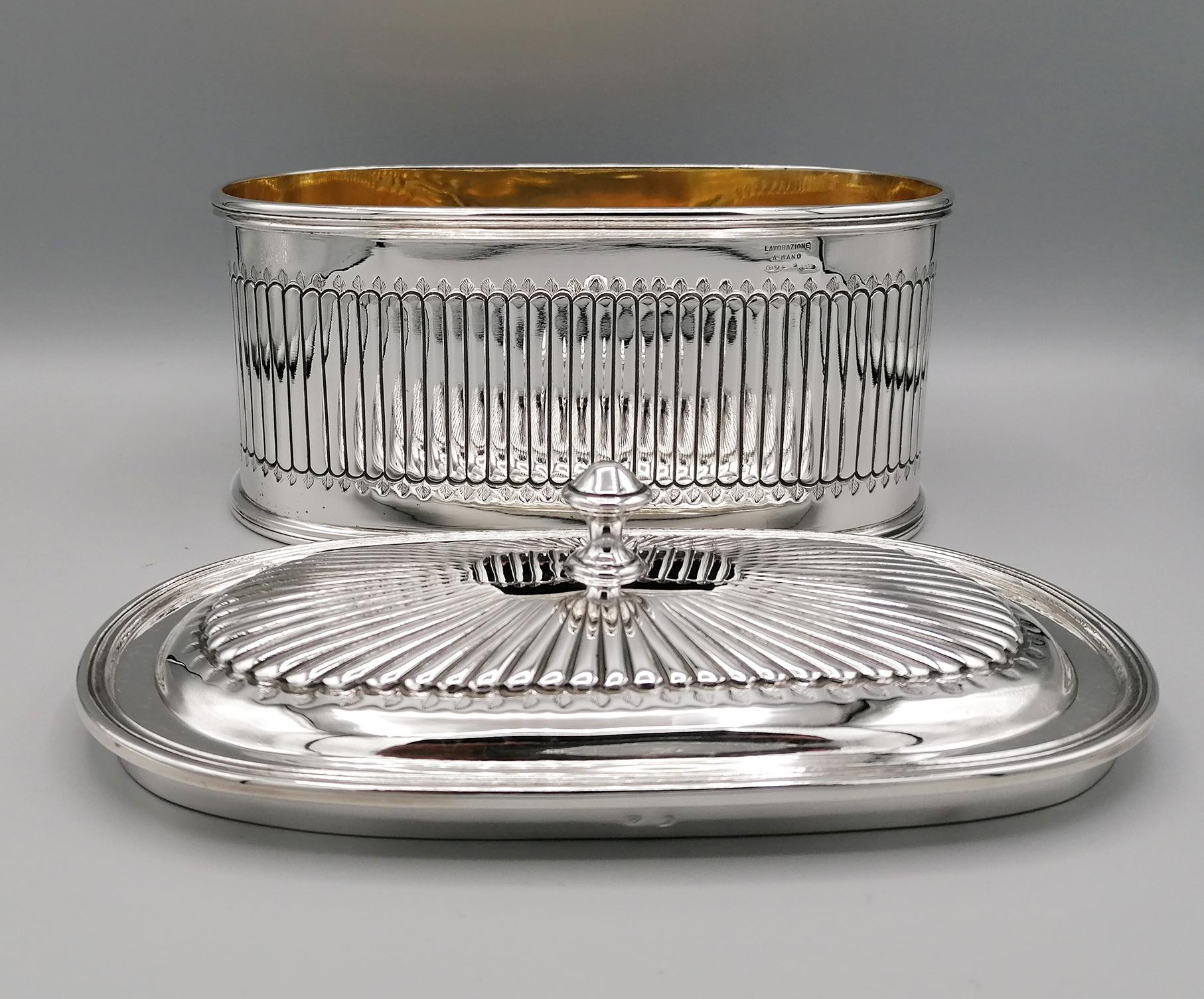 20th Century Sterling Silver Box George III° Style For Sale 10