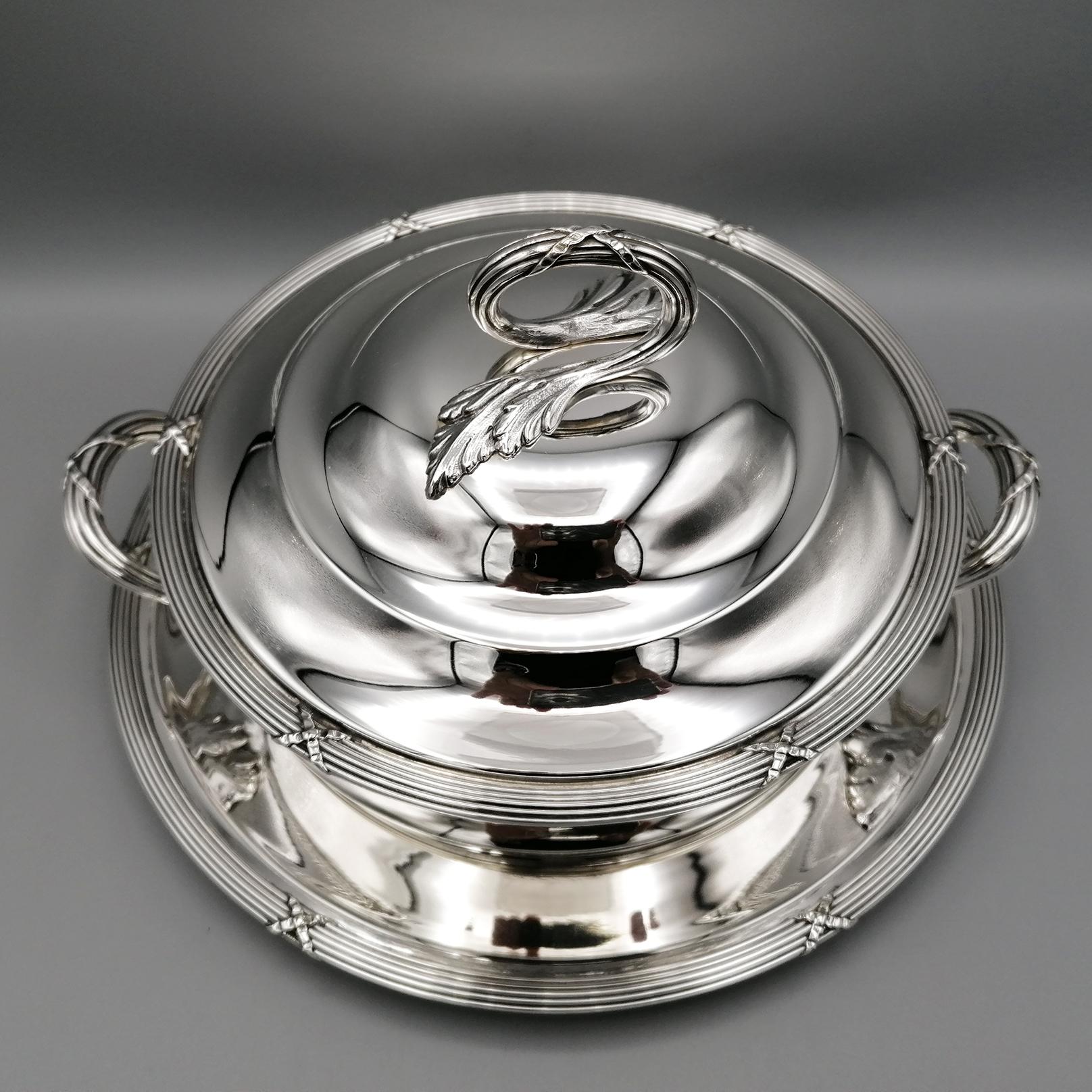 Late 20th Century 20th Century Sterling Silver Italian Entree with Dish For Sale