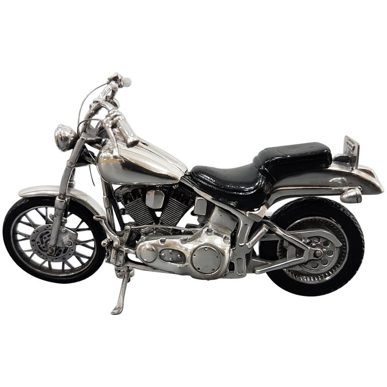 20th Century Sterling Silver Miniature Motorcycle Harley Davidson, Made in Italy For Sale
