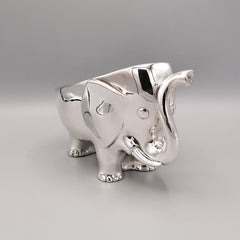 Soupière / porte-bonbonbons en forme d'éléphant stylisé en argent sterling du 20ème siècle