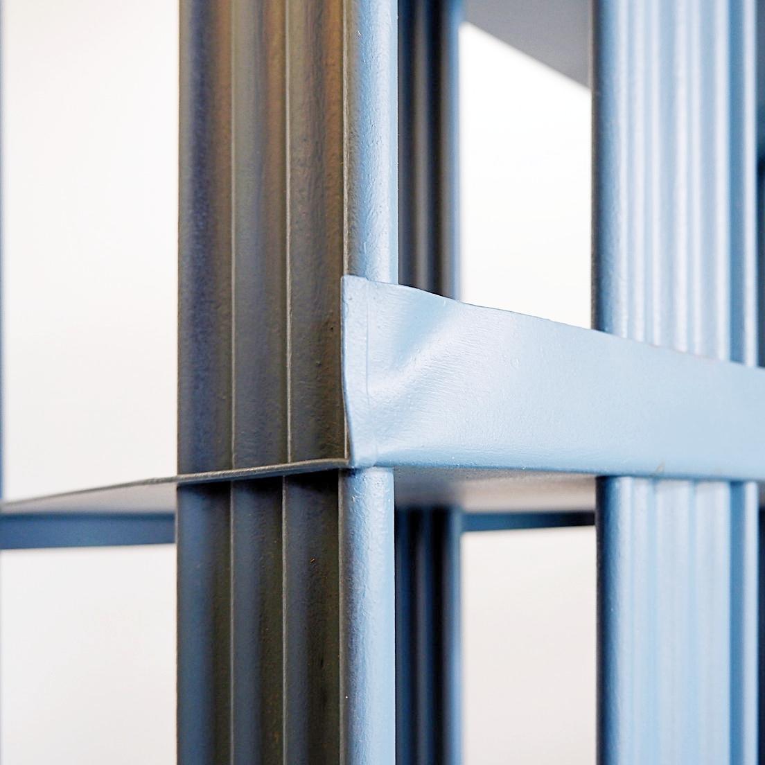 Scaffale in metallo verniciato Strafor del XX secolo in vendita 1