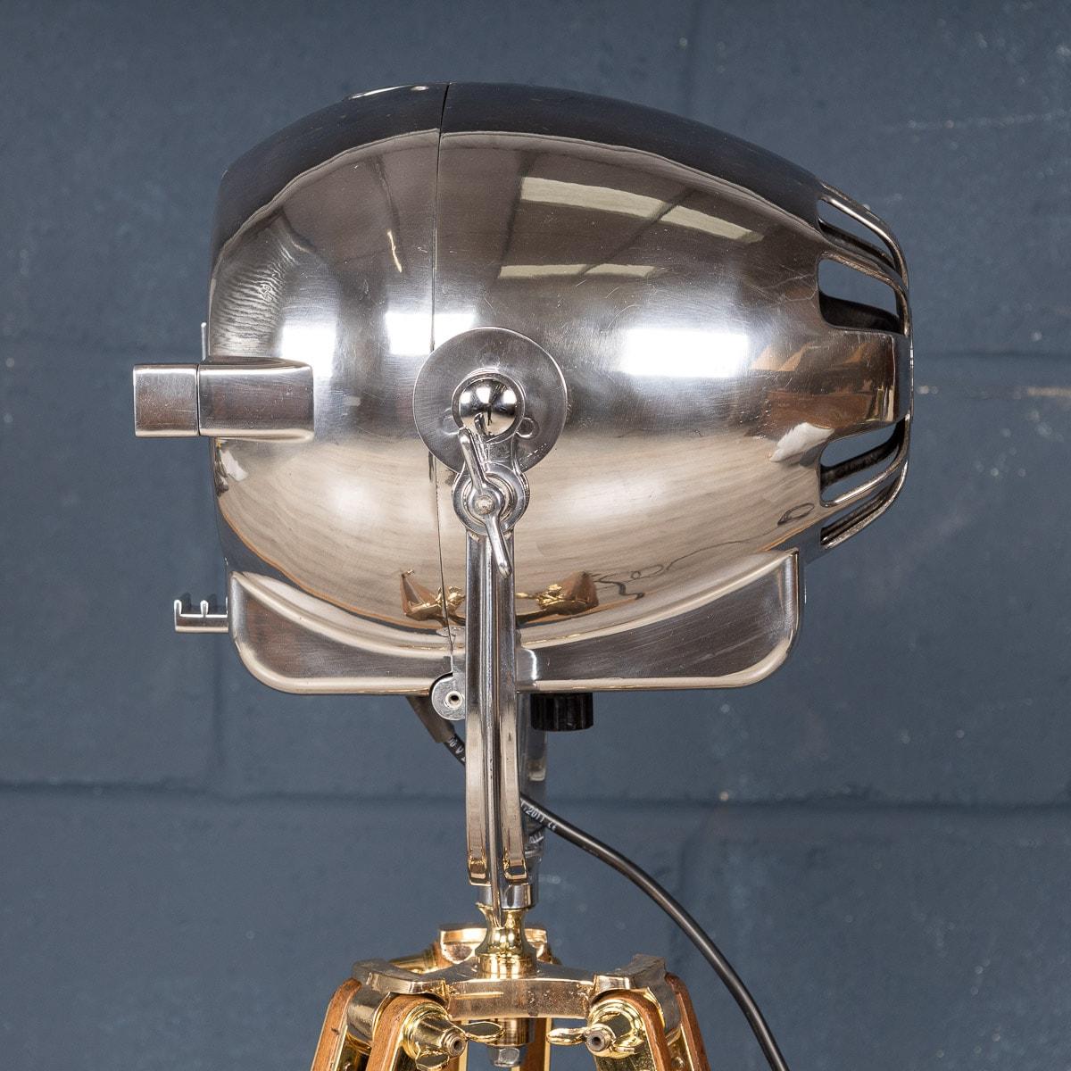 20th Century Strand Electric Theatre Lamp on Tripod, England In Good Condition In Royal Tunbridge Wells, Kent