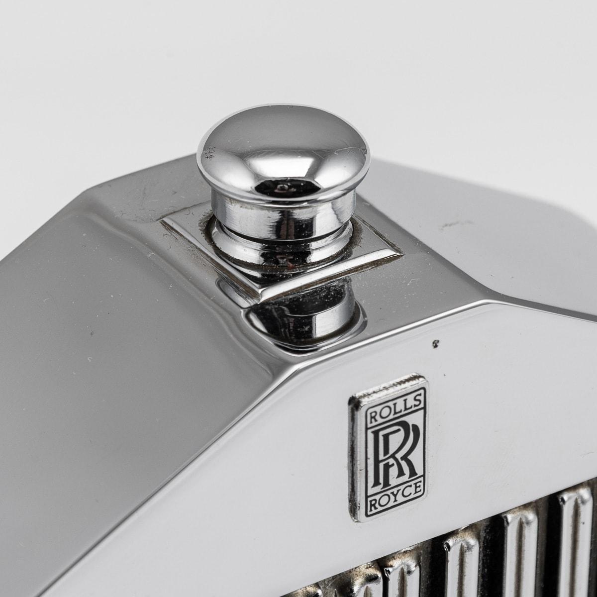 20th Century Stylish Ruddspeed Rolls Royce Radiator Flask / Decanter c.1960 1