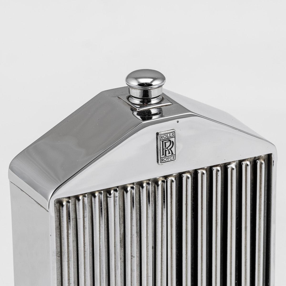 20th Century Stylish Ruddspeed Rolls Royce Radiator Flask / Decanter c.1960 In Excellent Condition For Sale In Royal Tunbridge Wells, Kent