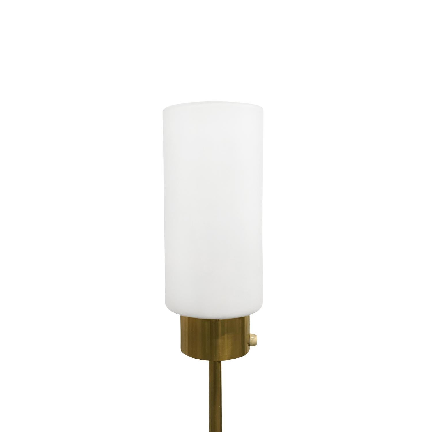 20th Century Swedish AB Markaryd Brass Floor Lamp by Hans-Agne Jakobsson In Good Condition For Sale In West Palm Beach, FL