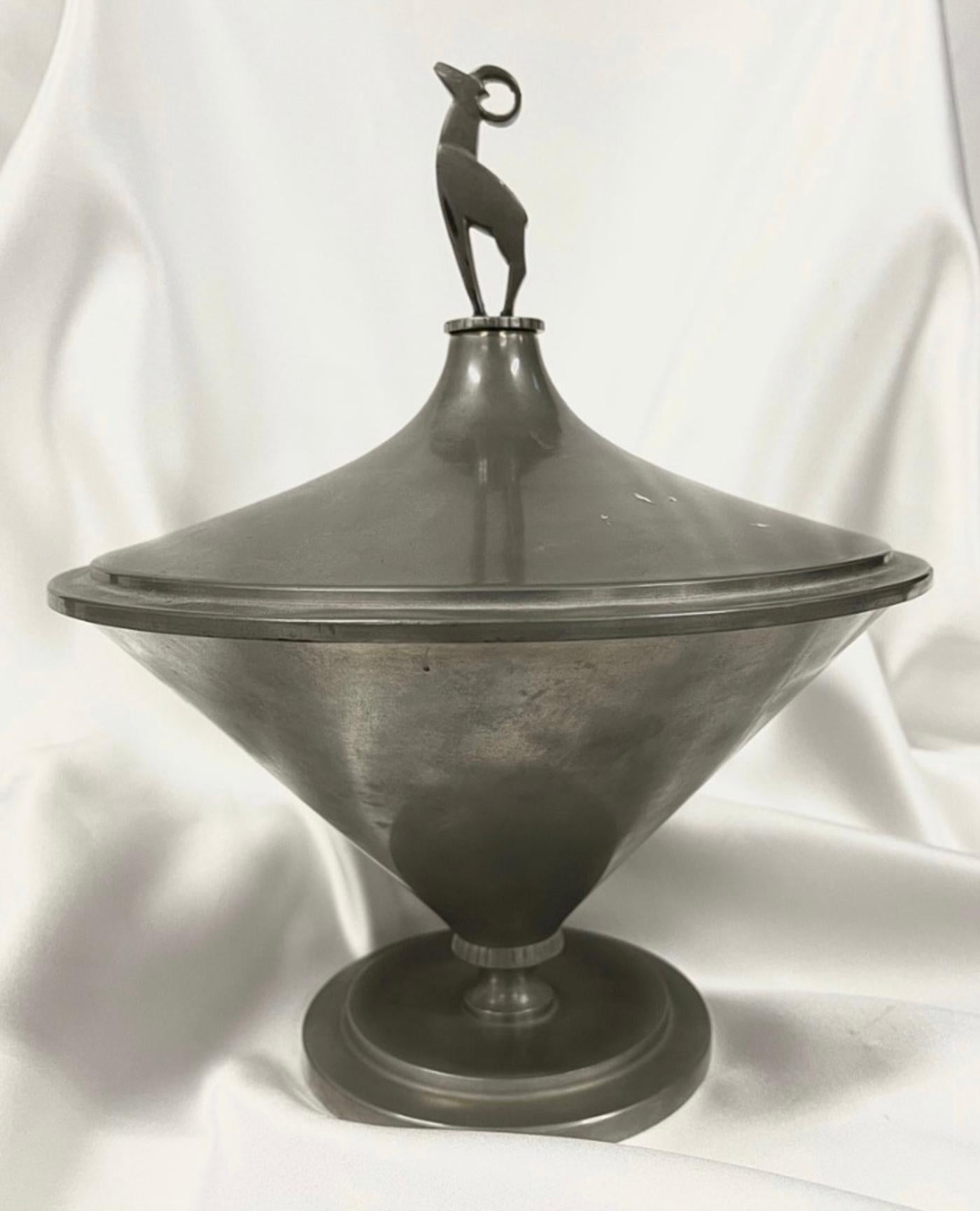 20th Century, Swedish Art Deco Pewter Vase by Tyringe Konsthanverk For Sale 11
