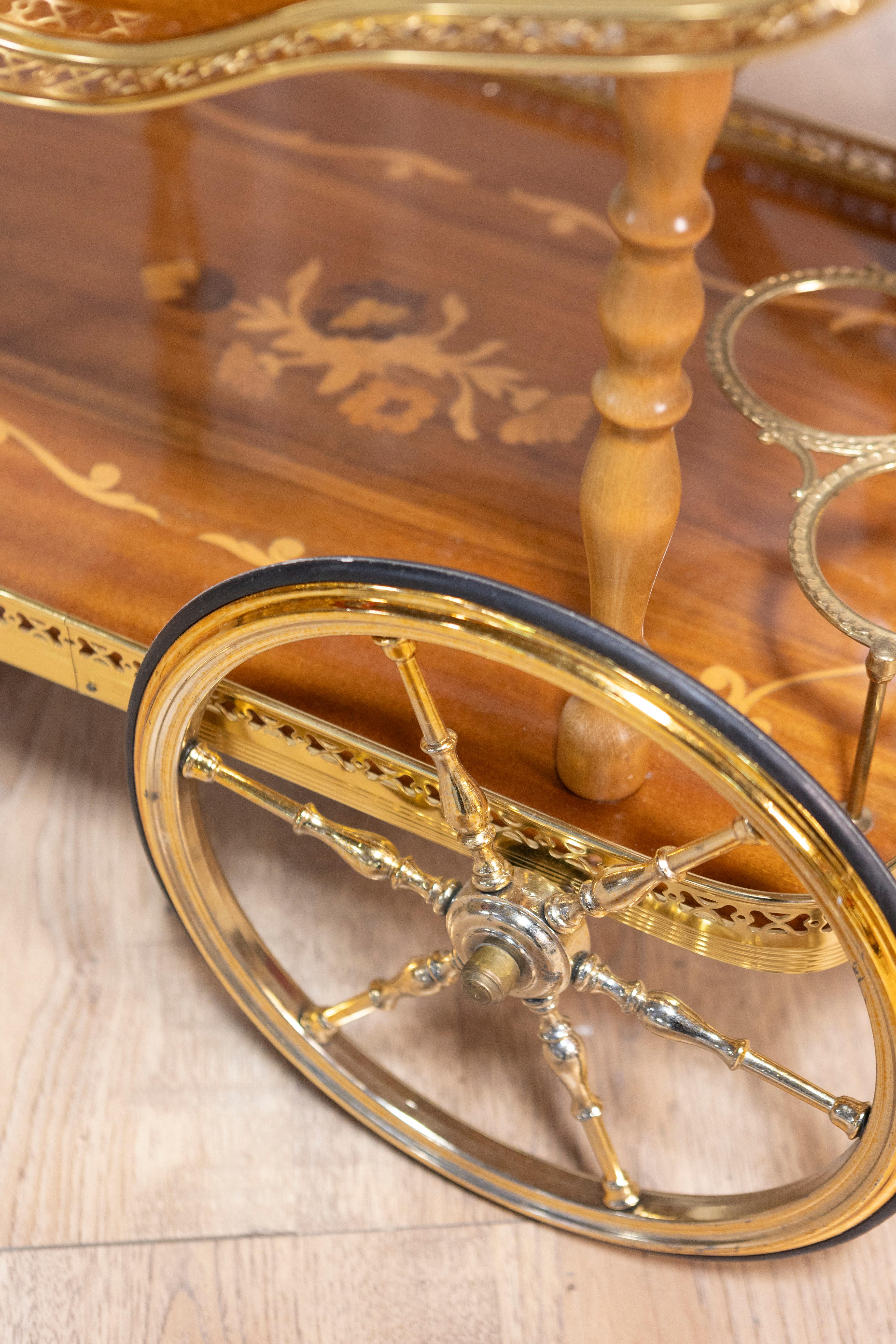 Chariot de bar suédois du 20e siècle en vente 5