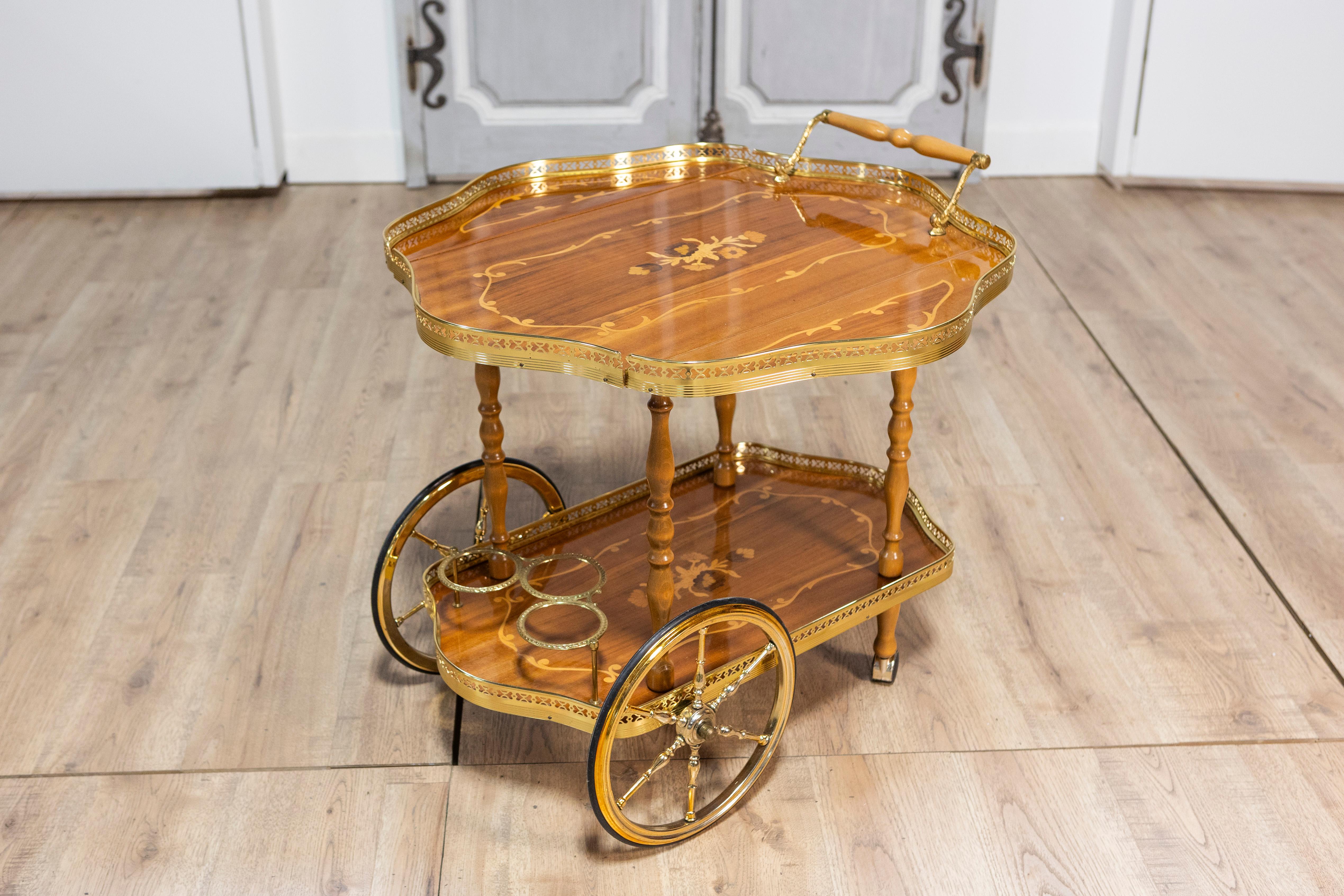Chariot de bar suédois du 20e siècle Bon état - En vente à Atlanta, GA