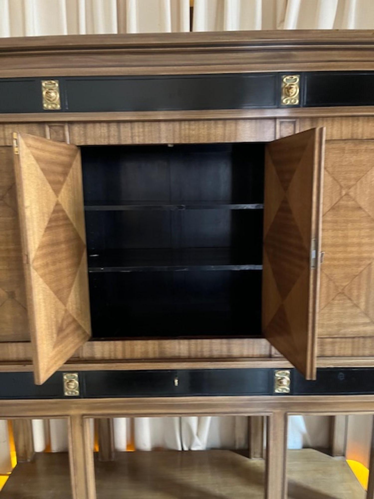 20th Century Swedish Cabinet in Neoclassical Karl Johan Revival Style in vendita 3