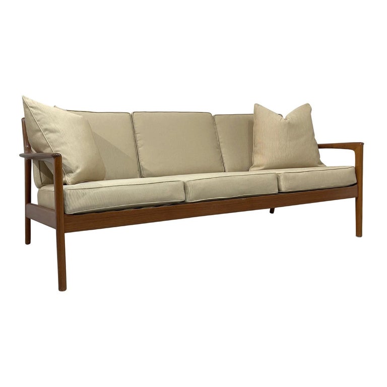 20th Century Swedish Dux Three Seater Teakwood Sofa, Settee by Folke Ohlsson In Good Condition For Sale In West Palm Beach, FL