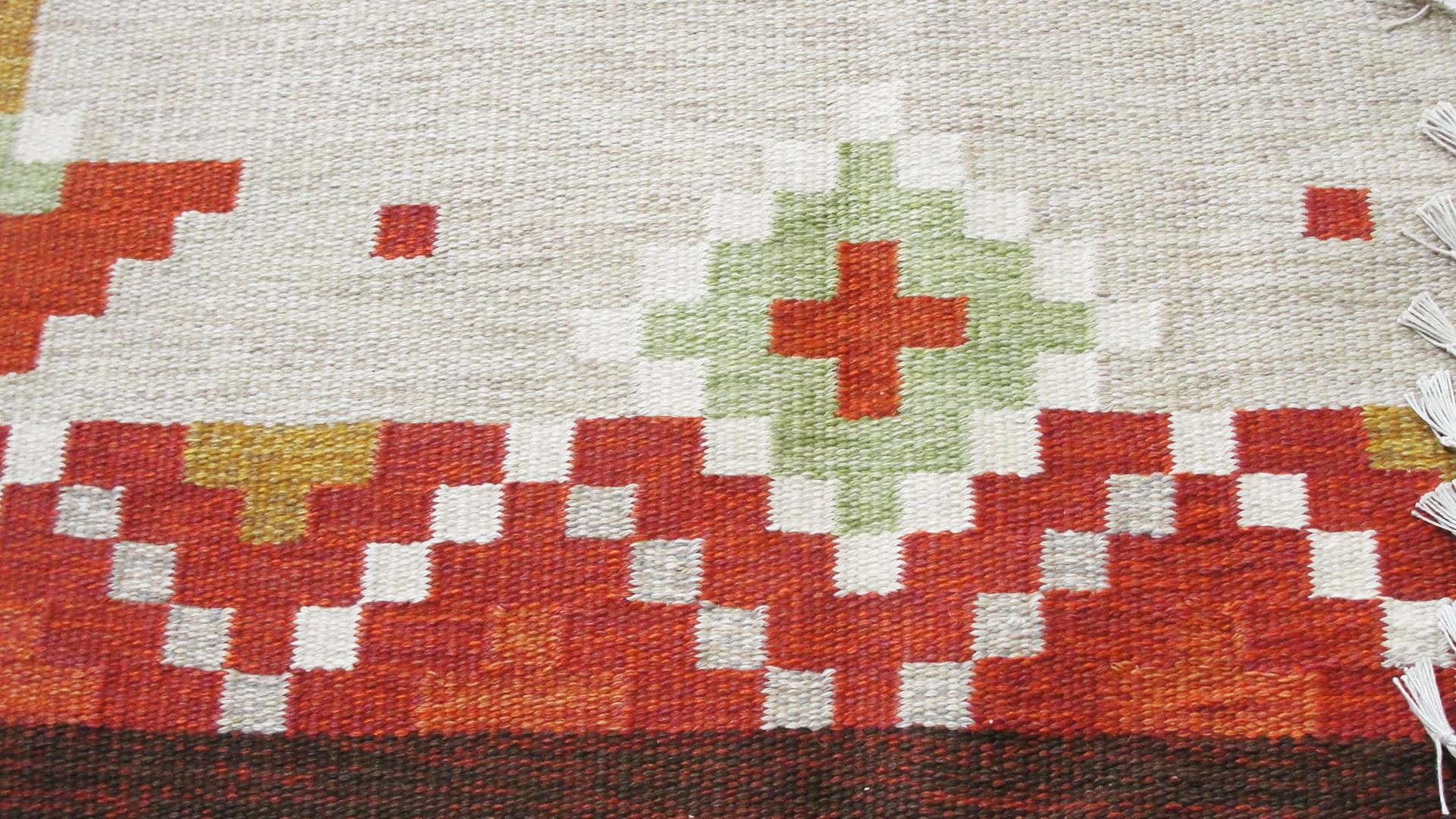 Hand-Knotted 20th Century Swedish Flat-Weave Carpet For Sale