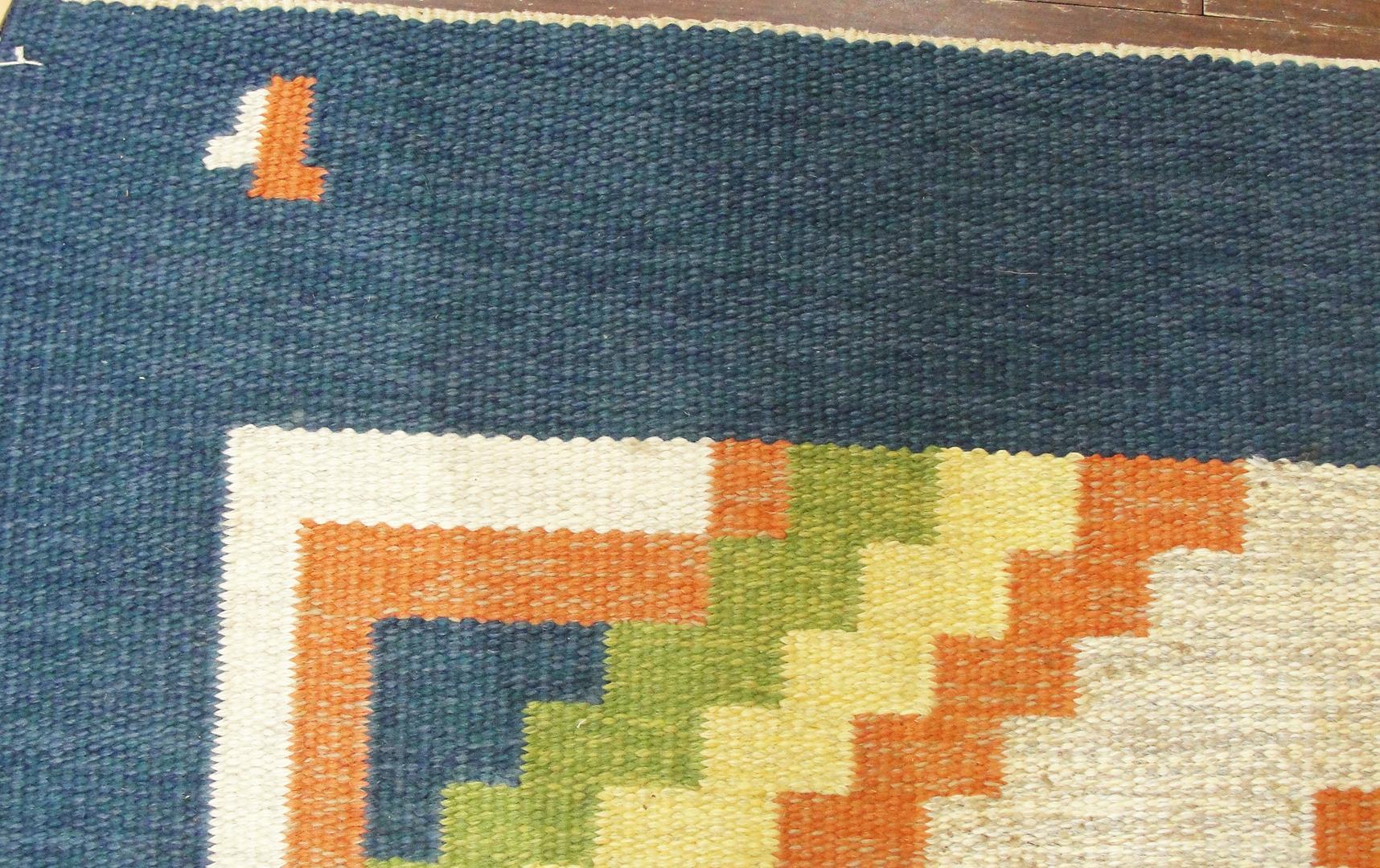 Hand-Knotted Vintage Swedish Flat-Weave Carpet, 20th Century, 5'7