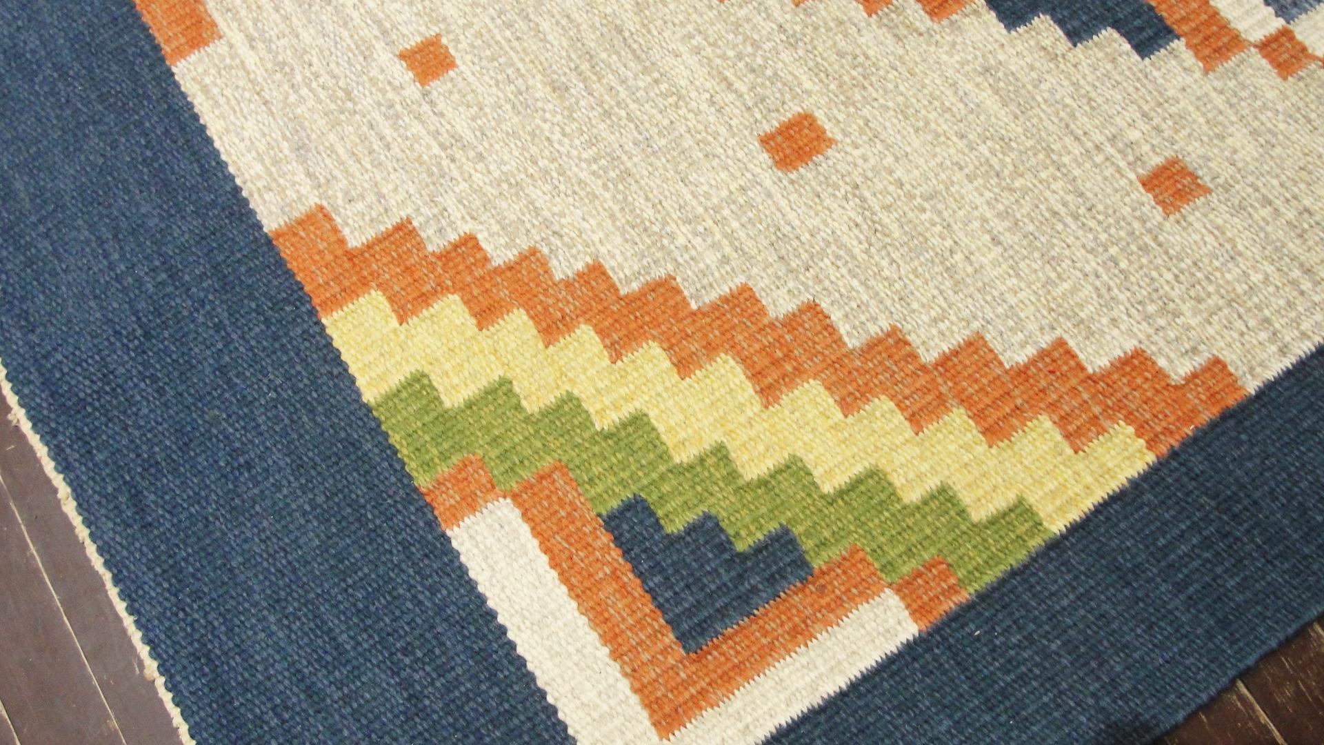 Wool Vintage Swedish Flat-Weave Carpet, 20th Century, 5'7