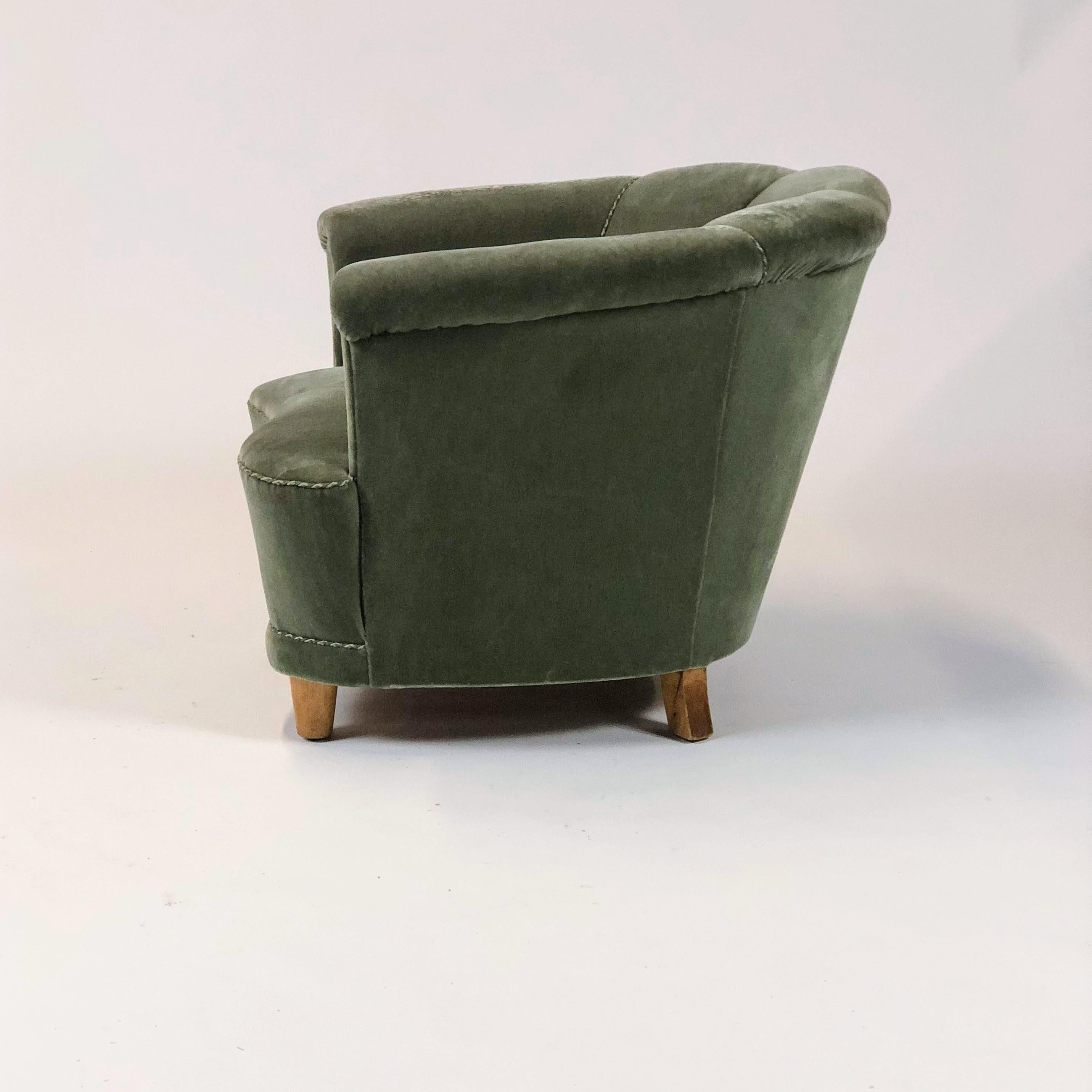 20th Century Swedish Green Velour Lounge Chairs In Good Condition In San Francisco, CA
