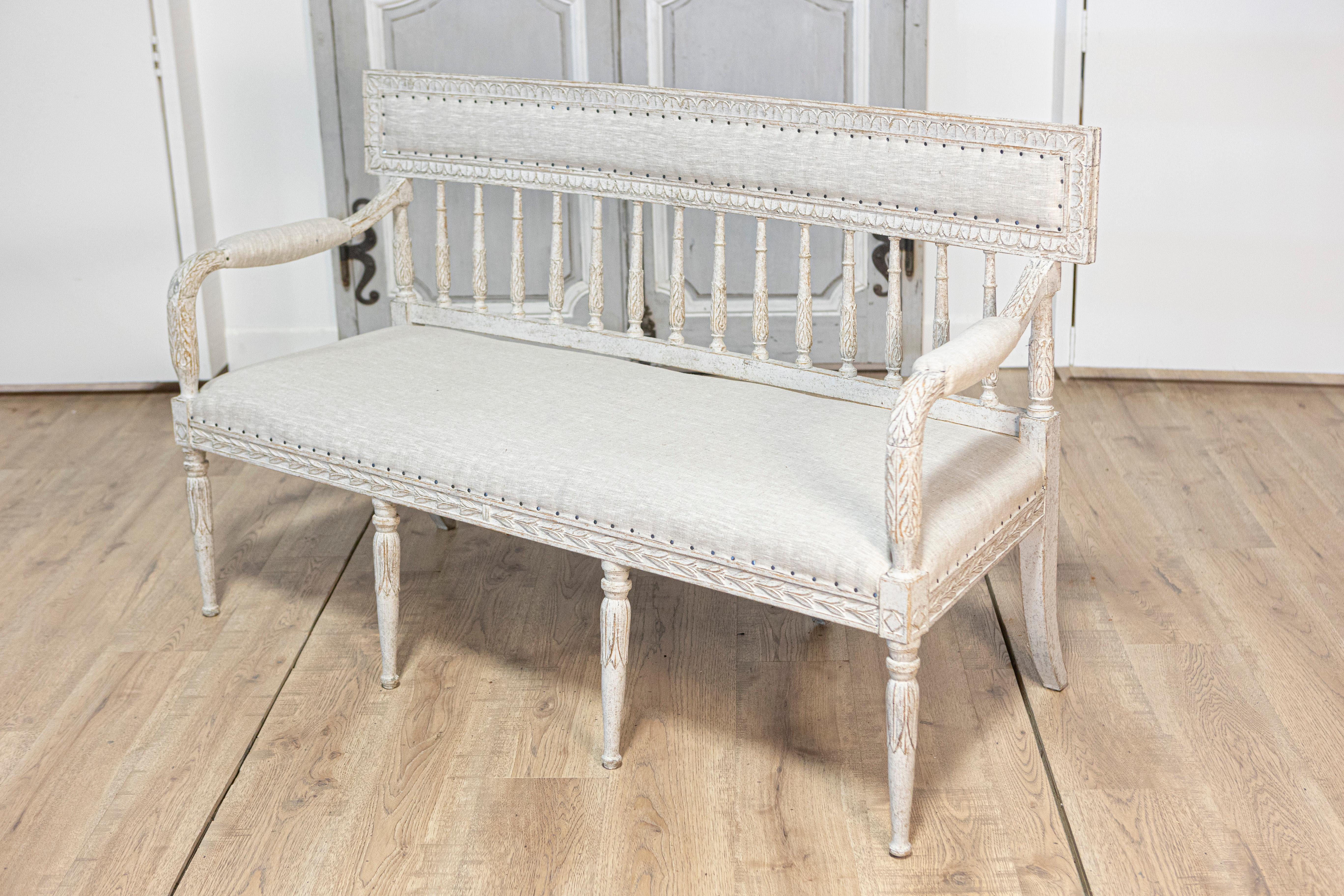 20th Century Swedish Gustavian Style Settee For Sale 2