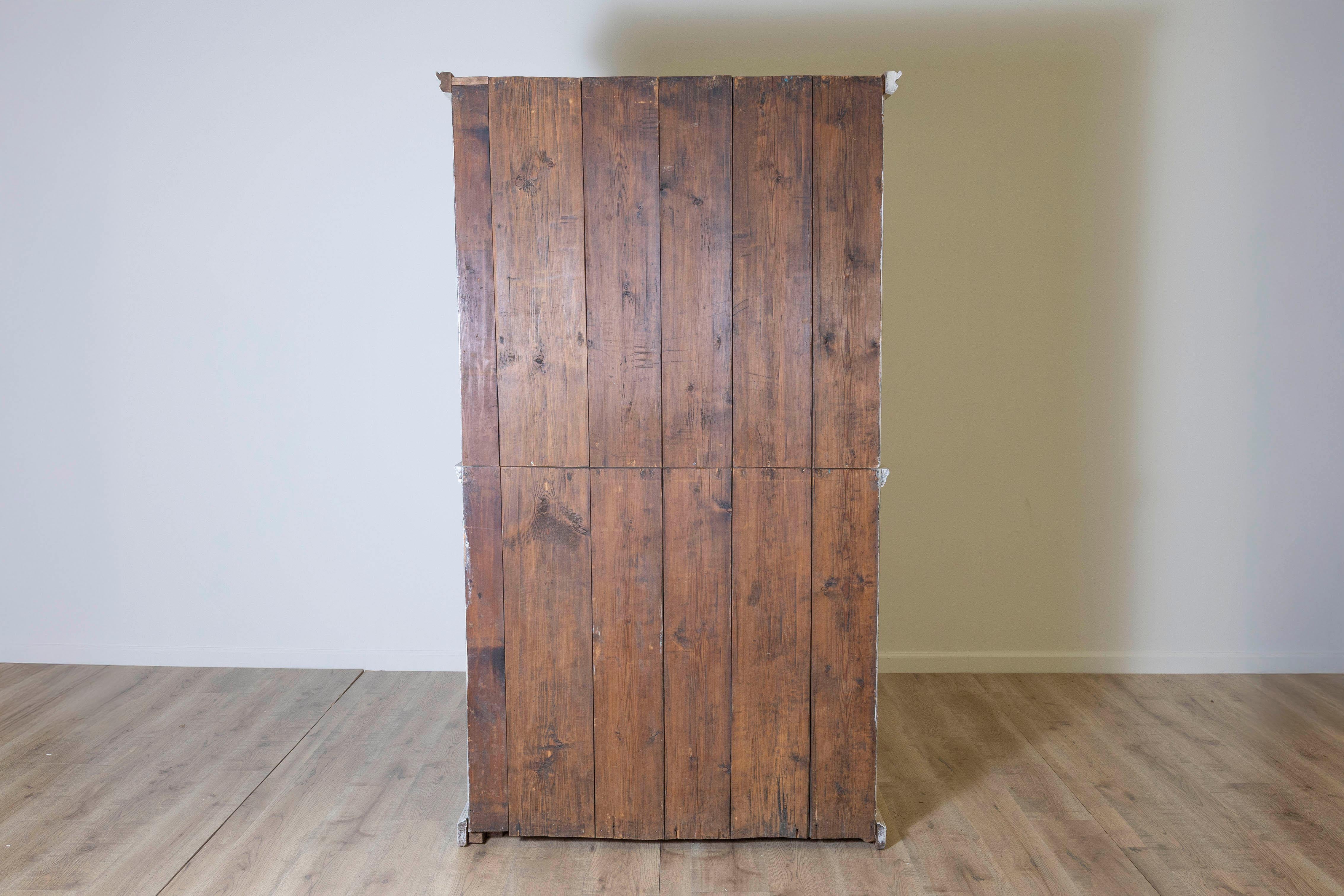 20th Century Swedish Linen Press For Sale 3