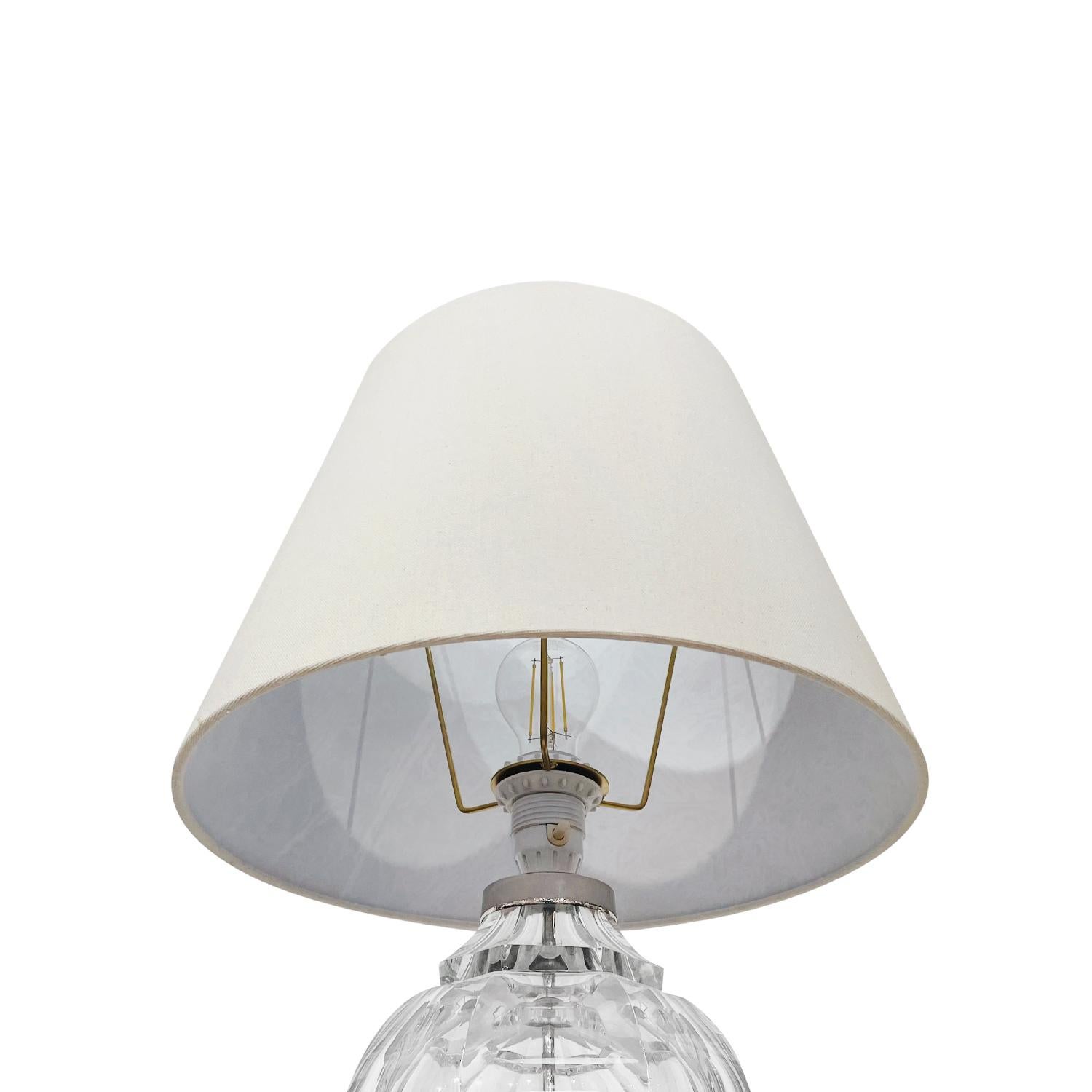 Schwedische Orrefors-Tischlampe des 20. Jahrhunderts – skandinavische Leuchte von Olle Alberius (Handgefertigt) im Angebot