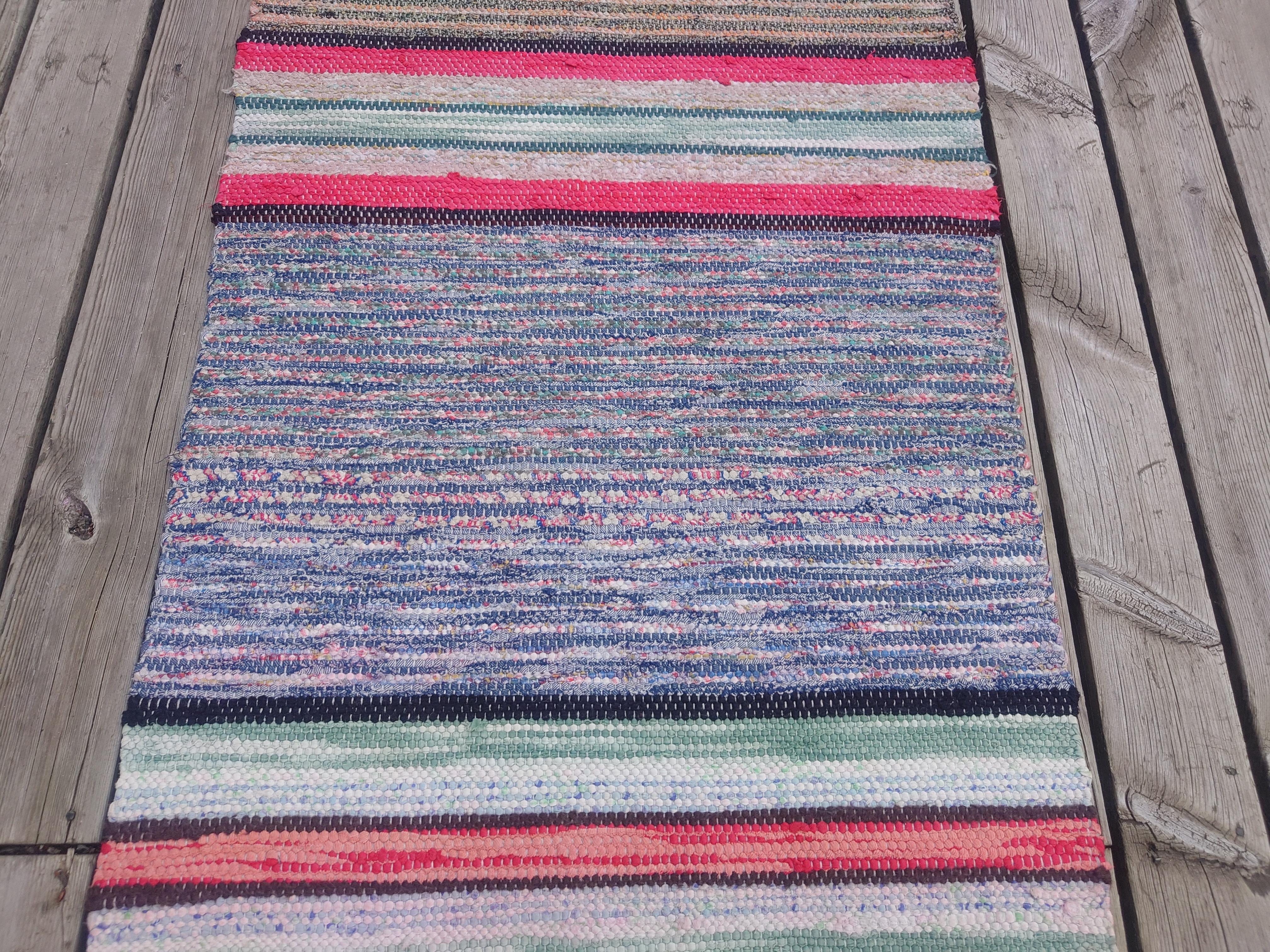 Cotone Tappeto svedese di pezza del 20° secolo Folk Art tessuto a mano in vendita