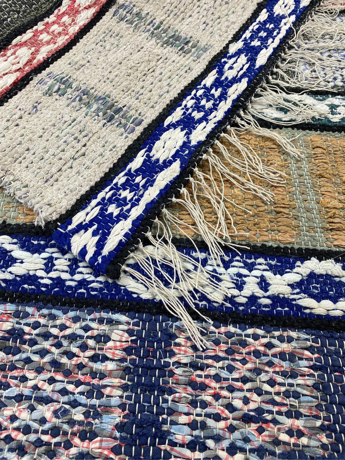 A fantastic Swedish rag rug, woven by hand in the late 1960´s in Himmelsberga Öland, Sweden. Woven by Eddy Jonasson. Eddy was born in 1926 and wove a lot of beautiful rag rugs on demand during her life. This piece of handcrafted art is from the late