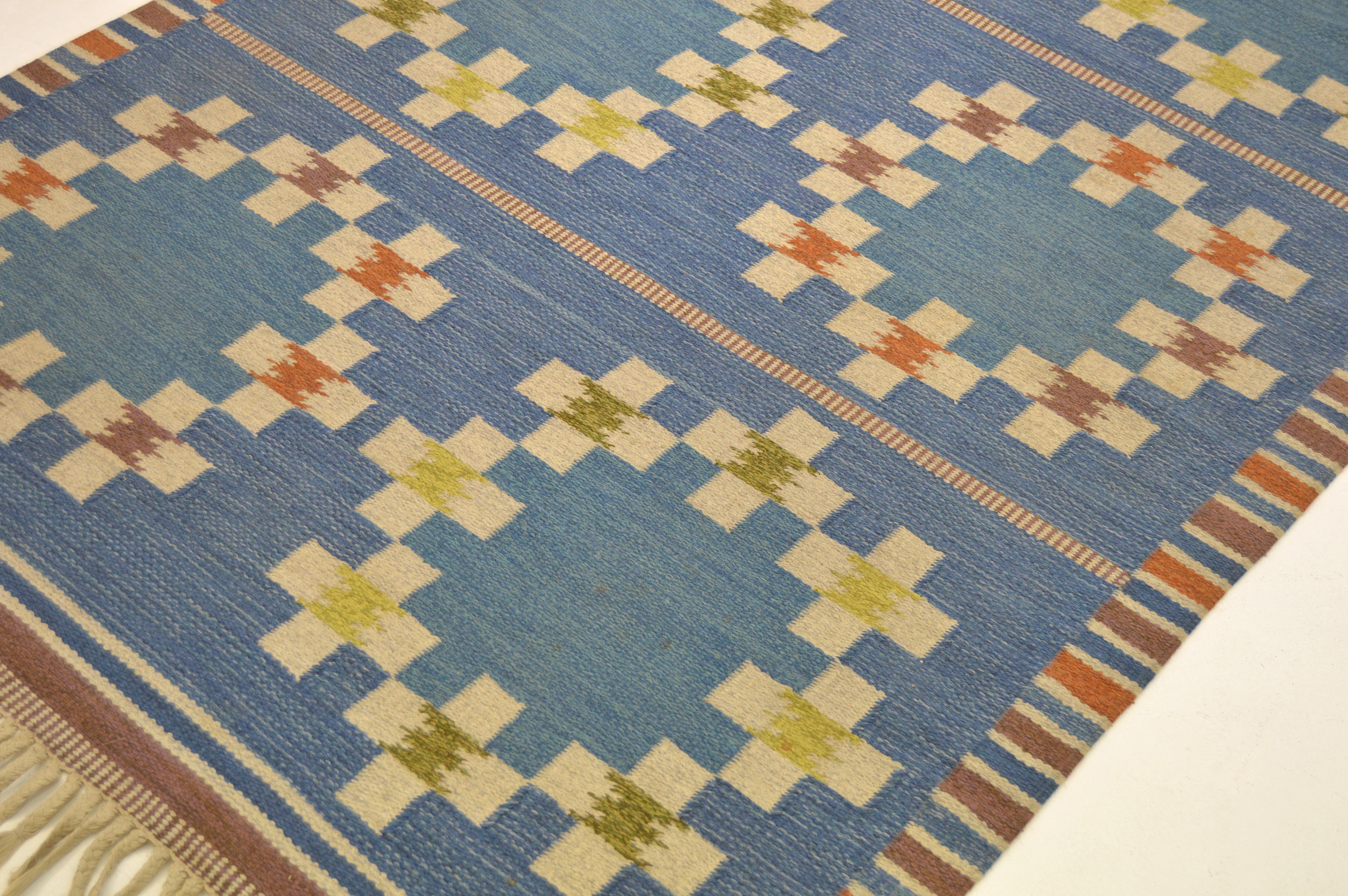 Wool 20th Century Swedish Röllakan Flat-Weave Carpet For Sale
