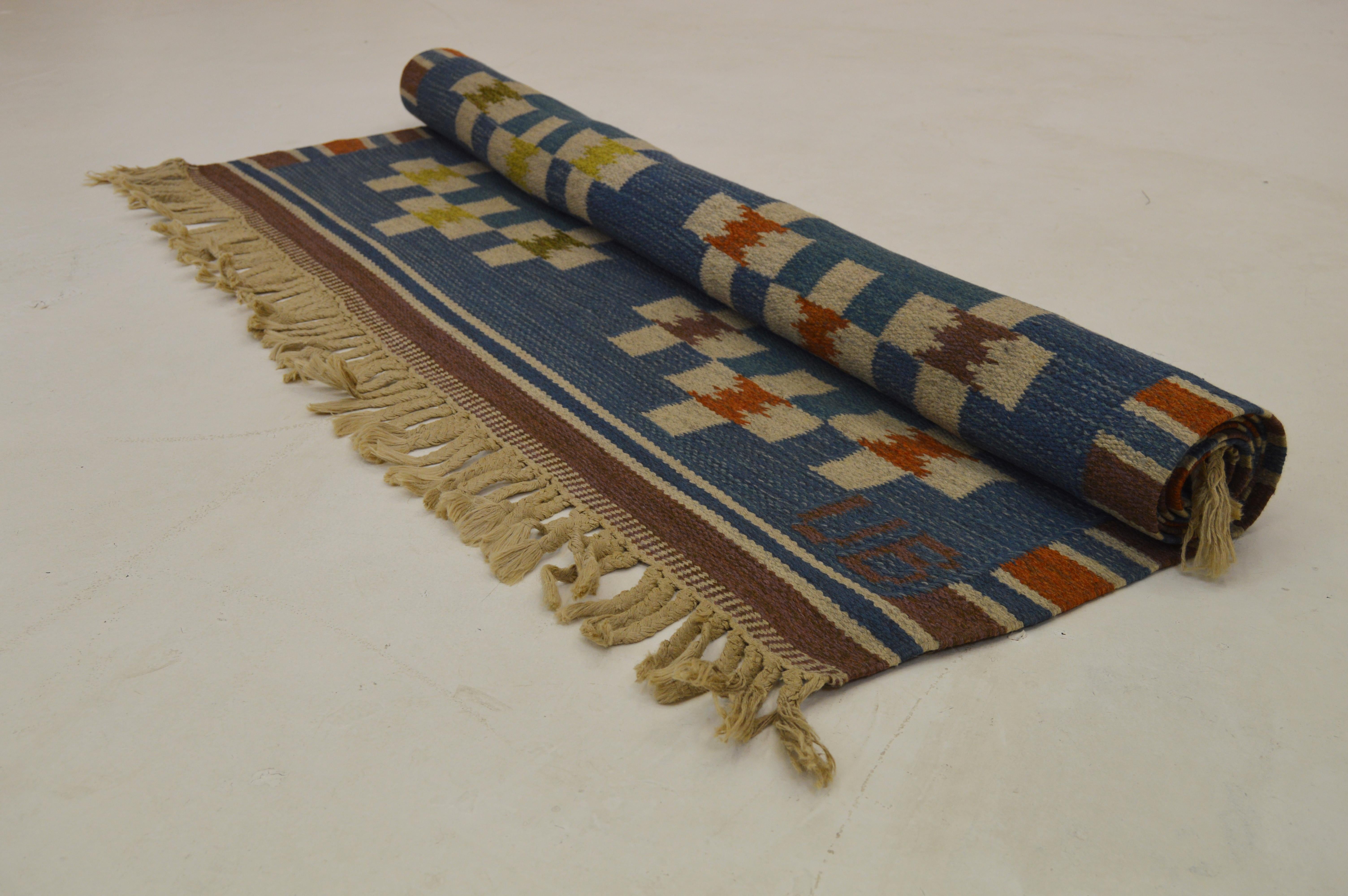 20th Century Swedish Röllakan Flat-Weave Carpet For Sale 3