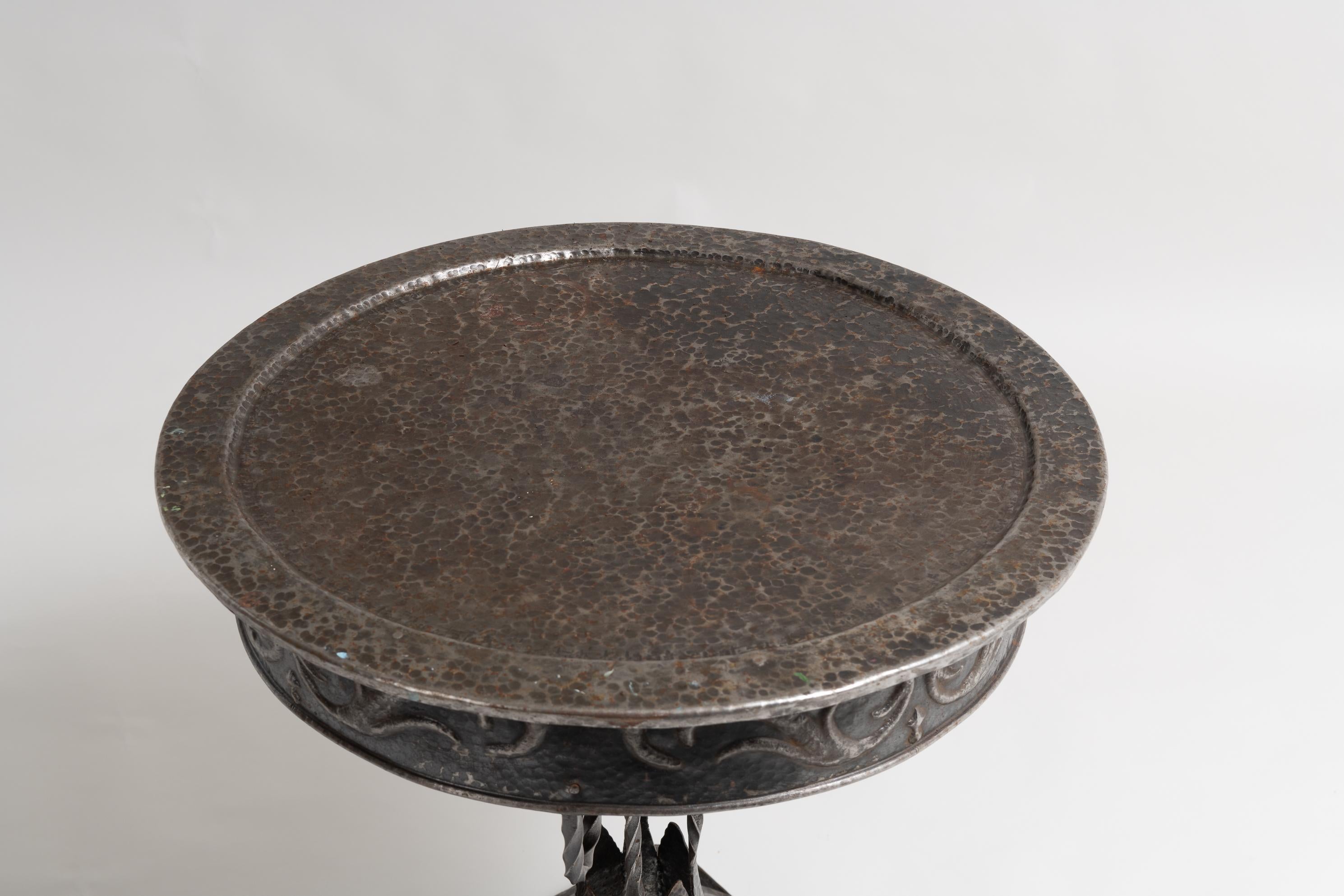 20th Century Swedish Round Art Nouveau Iron Table 1