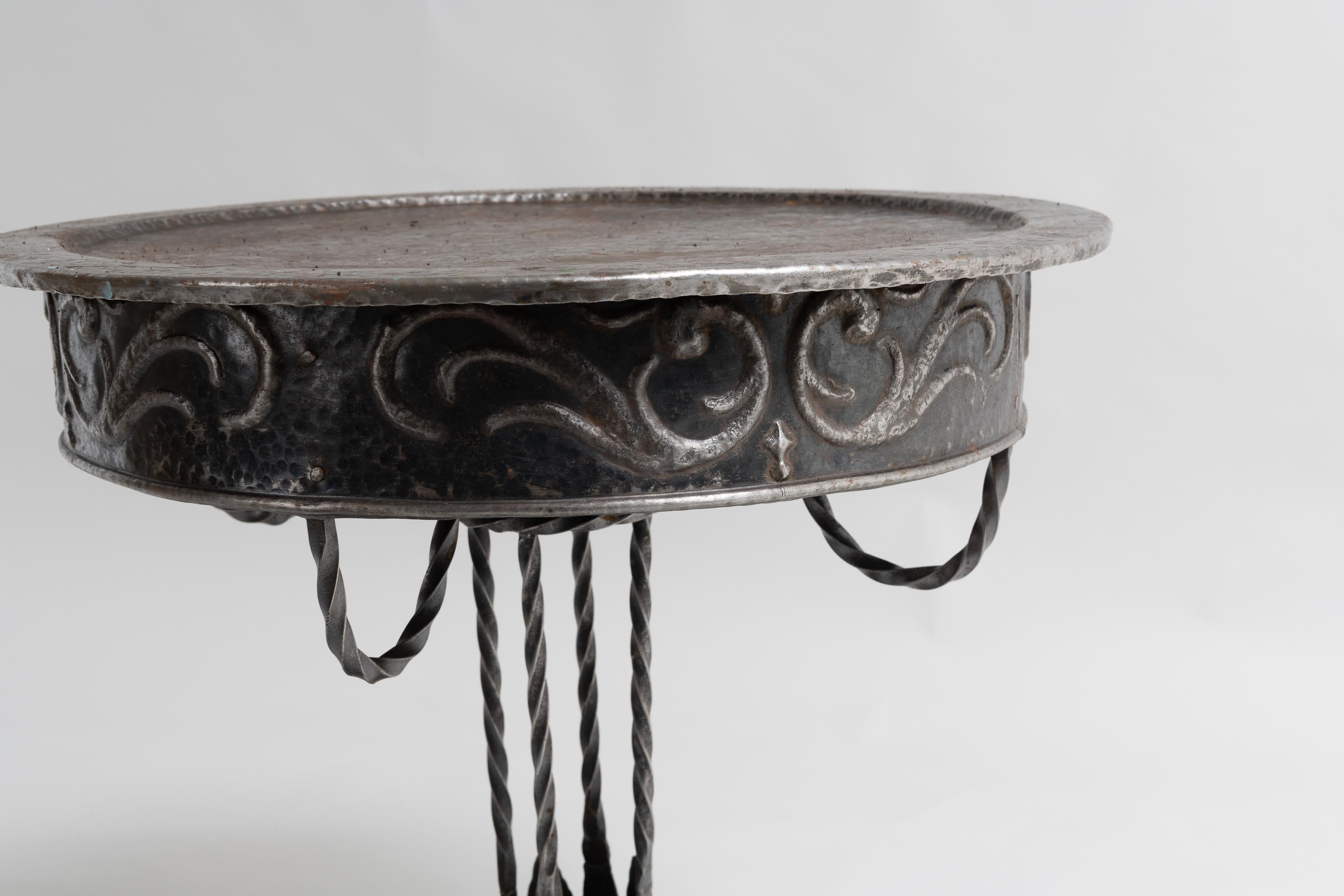 20th Century Swedish Round Art Nouveau Iron Table 3