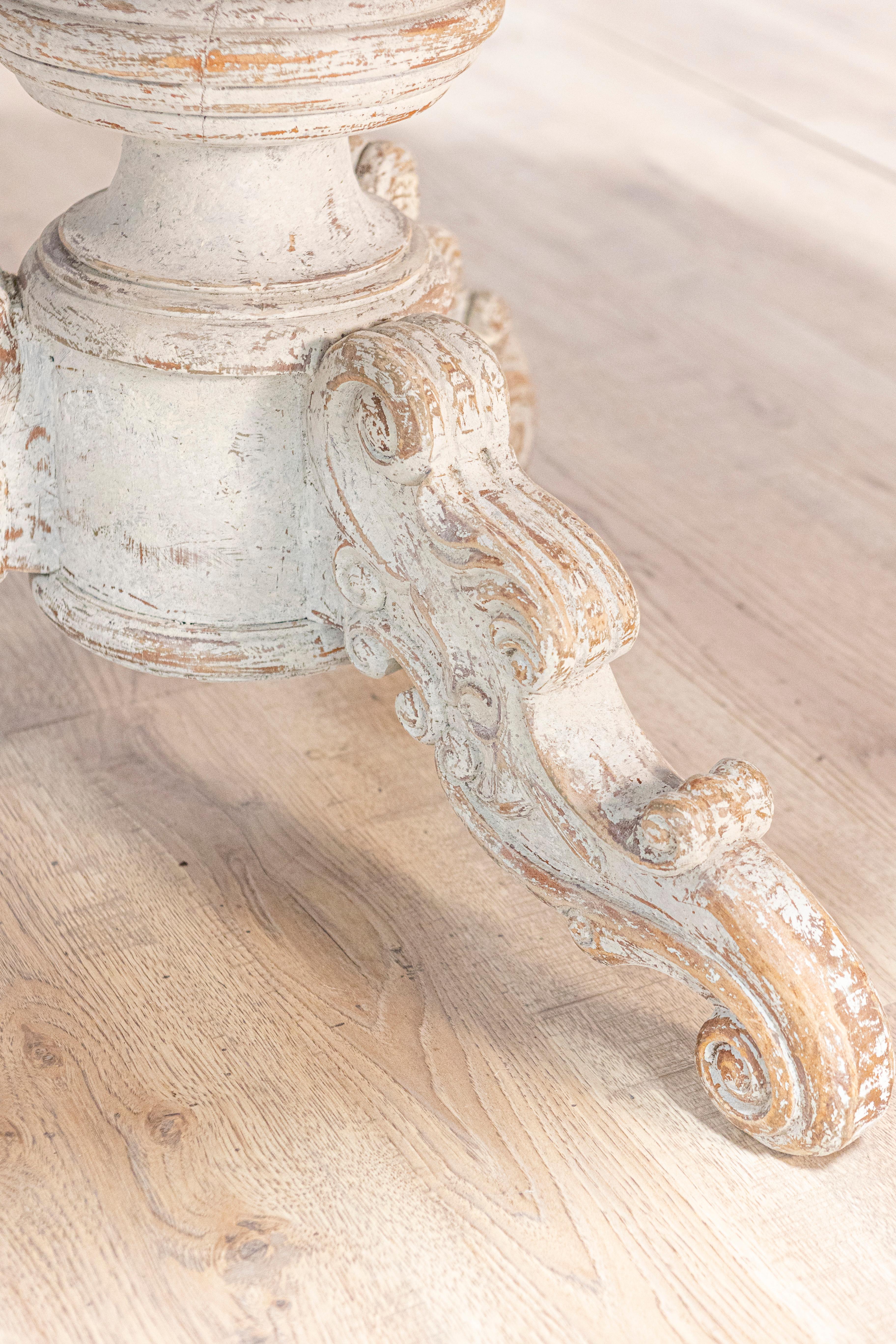 Gustavien Table ronde suédoise du 20ème siècle en vente