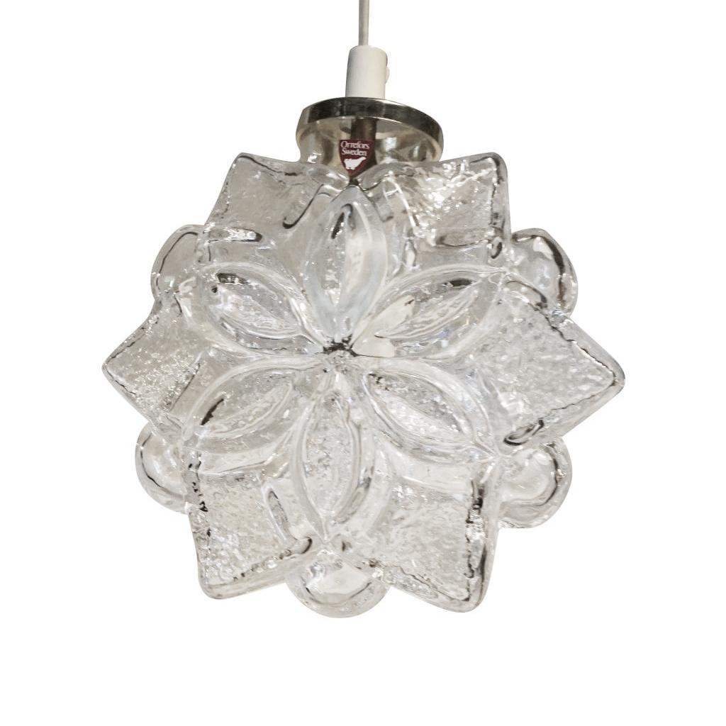 snowflake pendant light