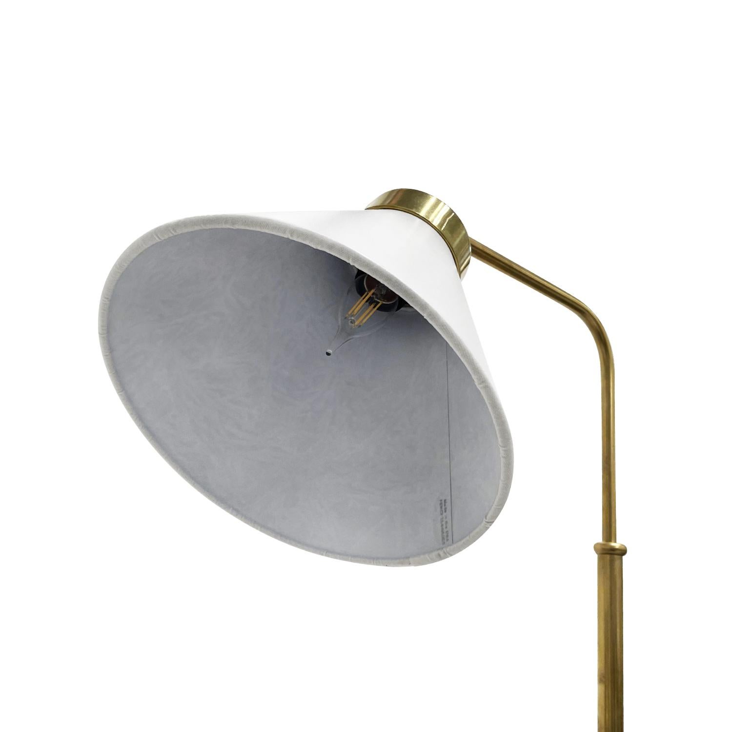 20th Century Swedish Svenskt Tenn Brass Lamp, Scandinavian Light by Josef Frank For Sale 1