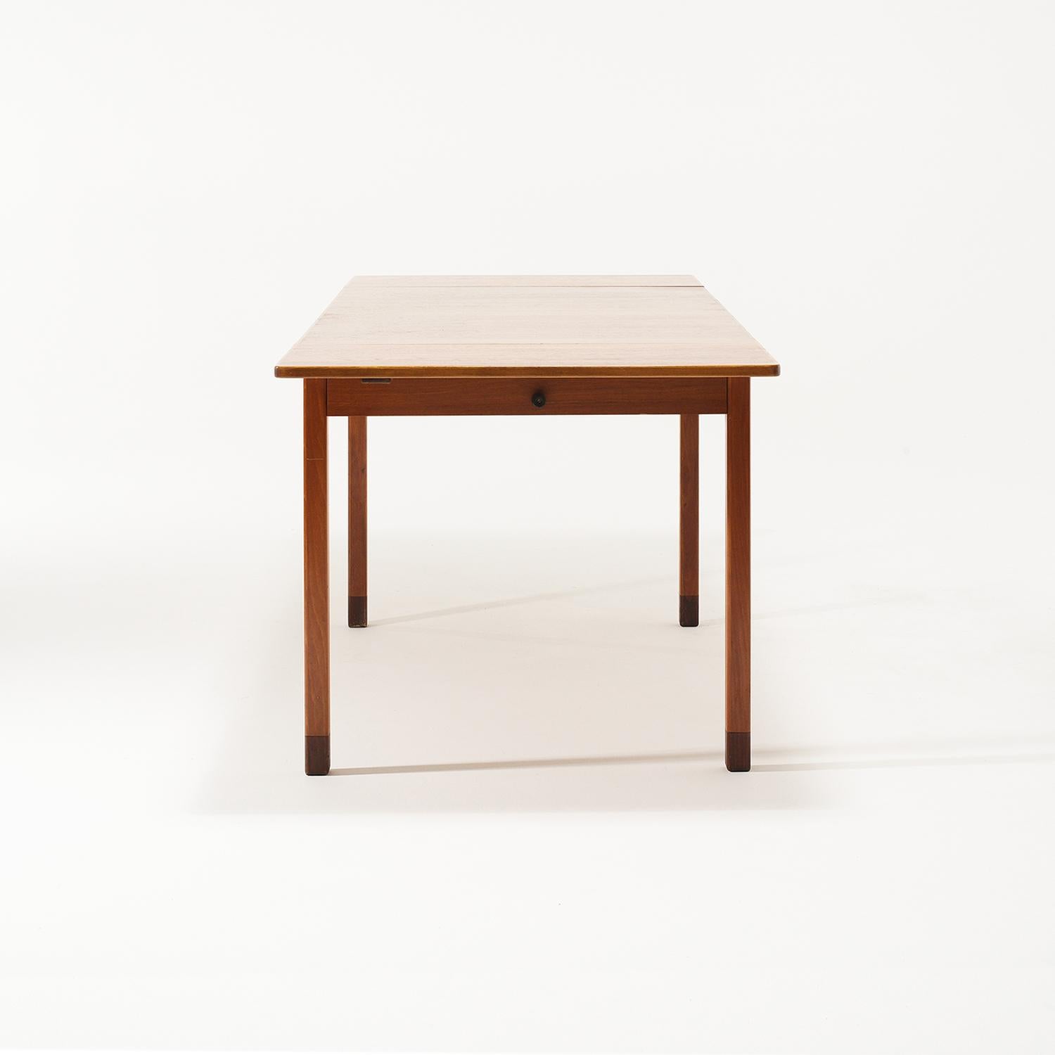 20th Century Swedish Teakwood Writing Table - Vintage Office Desk by David Rosén (Metall) im Angebot