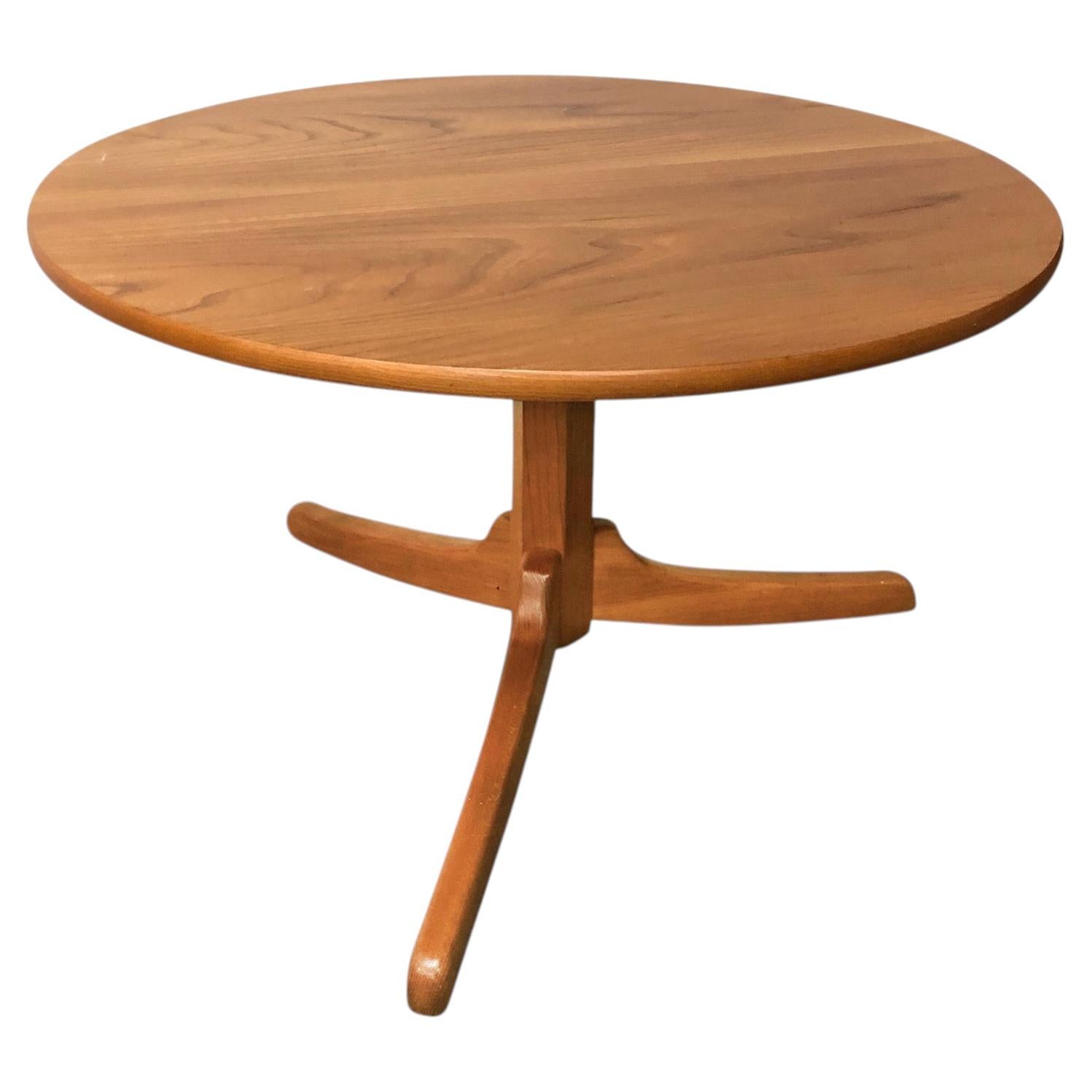 Mid-Century Modern Gueridon Table by Josef Frank, Maplewood, 1950 For Sale