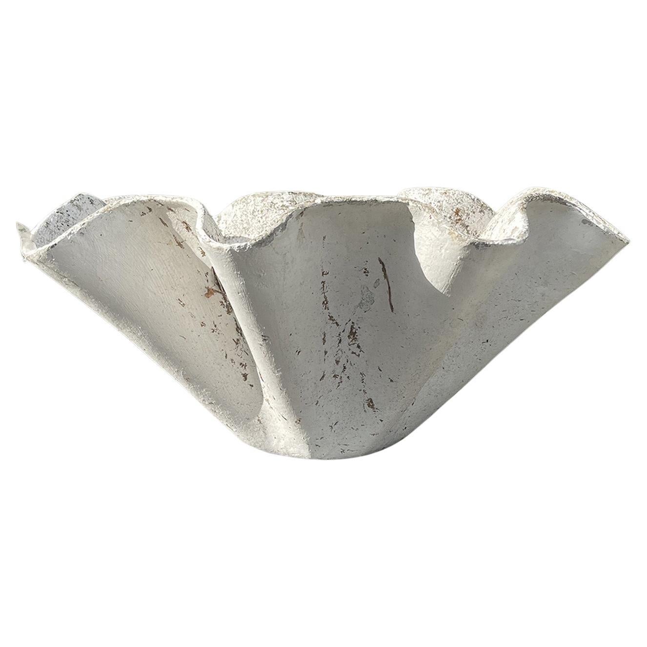20th Century Swiss Mid-Century Modern Cement Garden Planter by Willy Guhl For Sale