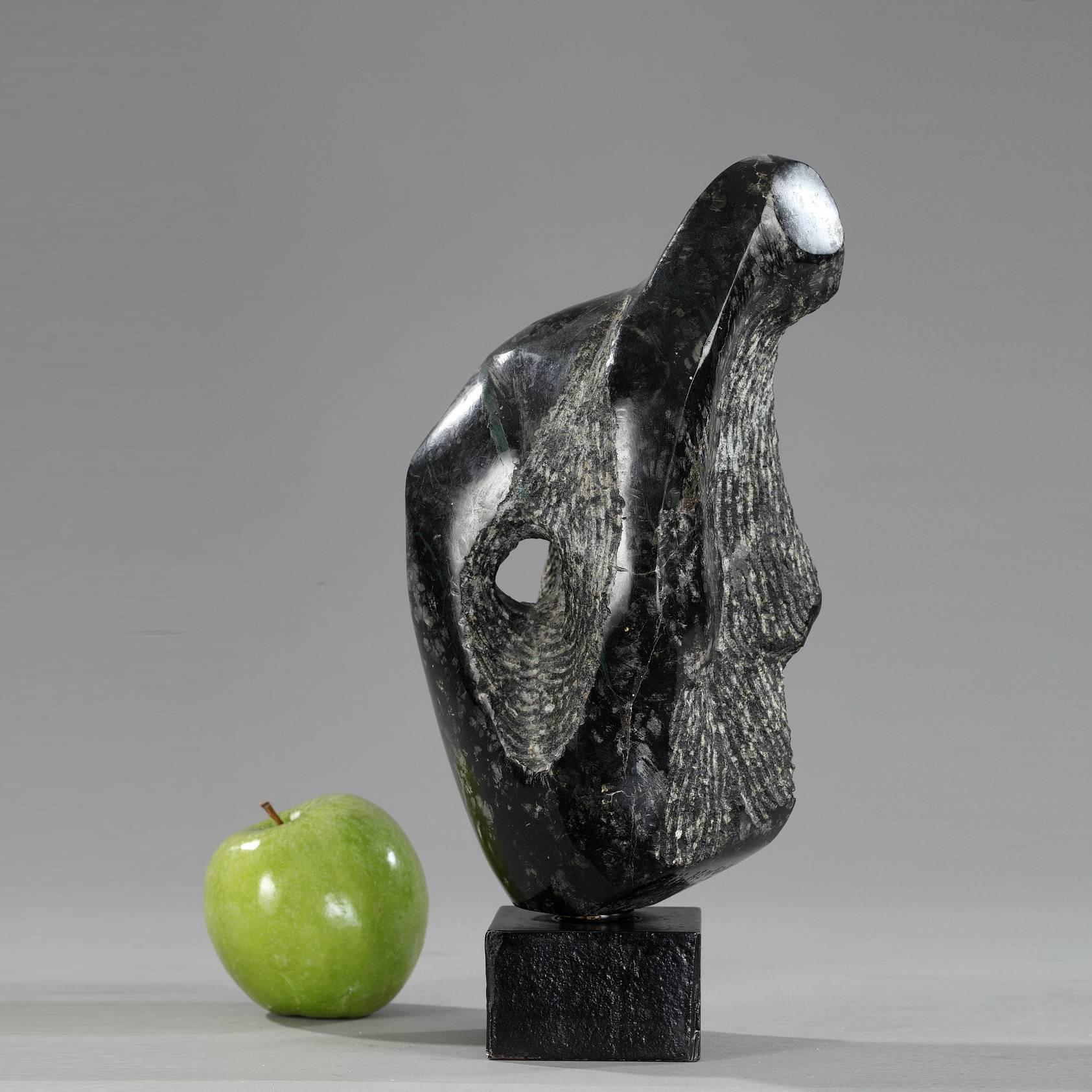 20th century swivel marble sculpture featuring an abstract composition, on a square metal base. Signed M. Herold noel 74,

circa 1974
Dimension: W 3.9 in, D 3.9 in, H 11.4 in.
Dimension: L 10 cm, P 10 cm, H 29 cm.

   