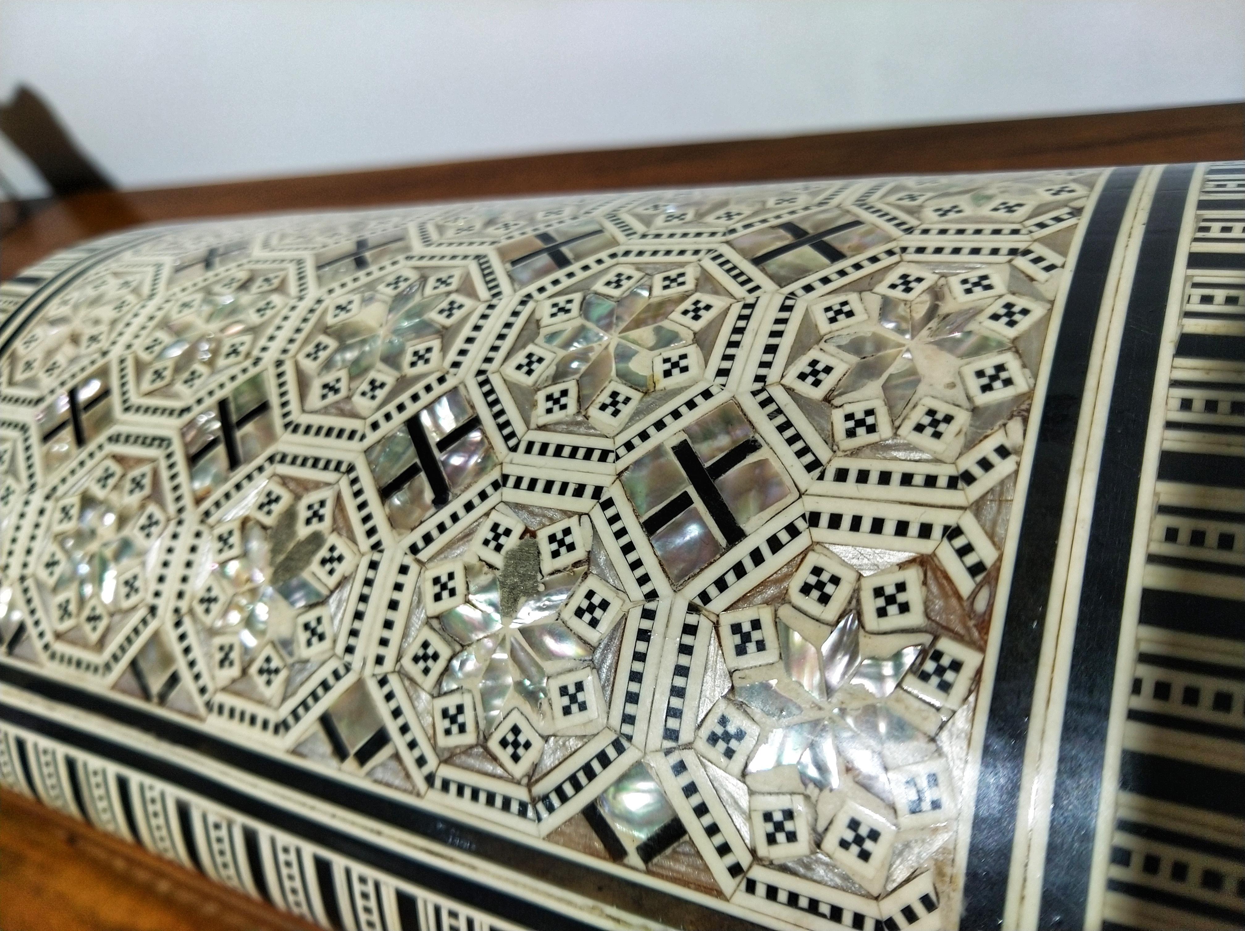 20th Century Syrian Nacre Mother of Pearl and Wood Inlaid Jewelry Box 5