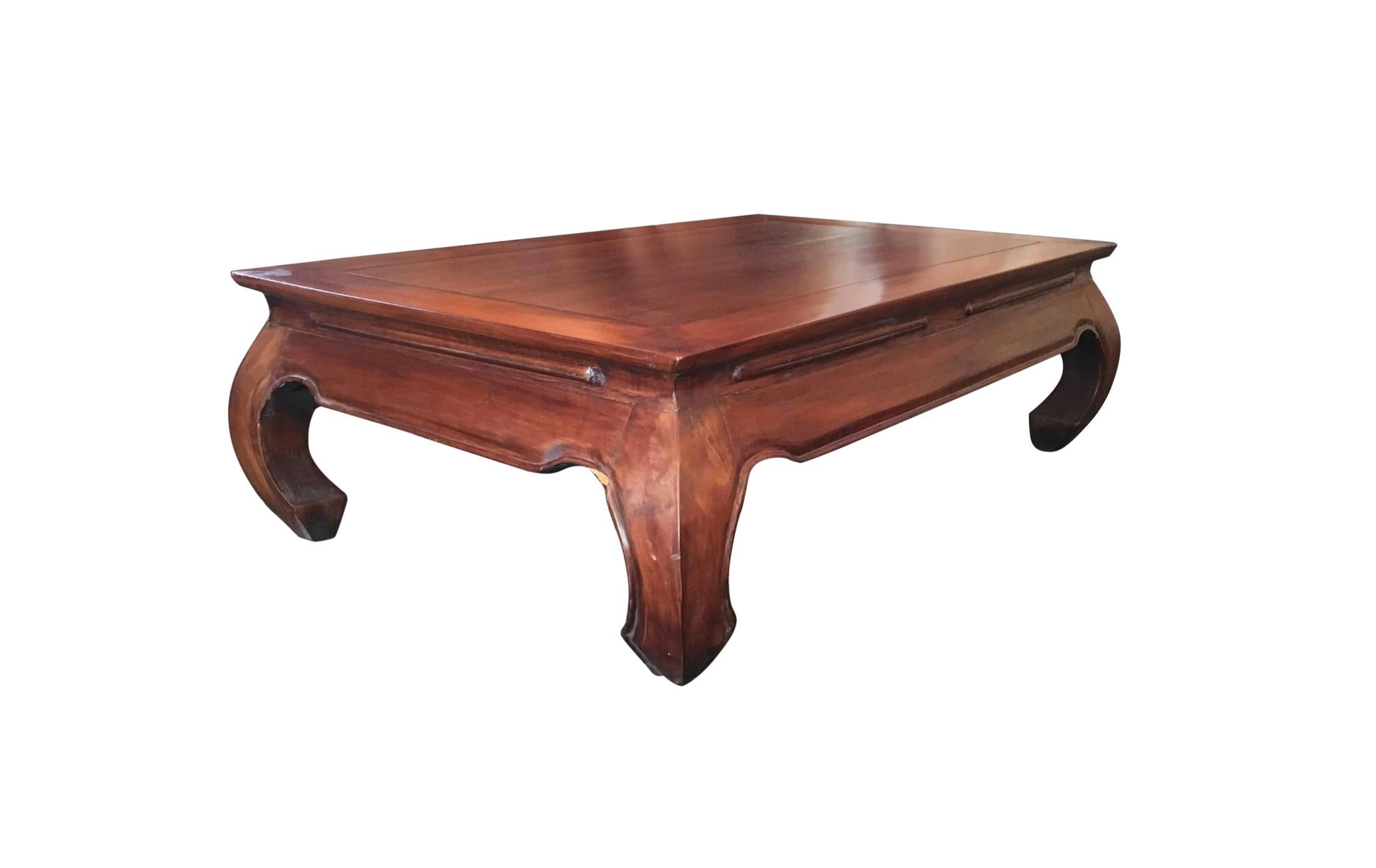 table basse bois exotique