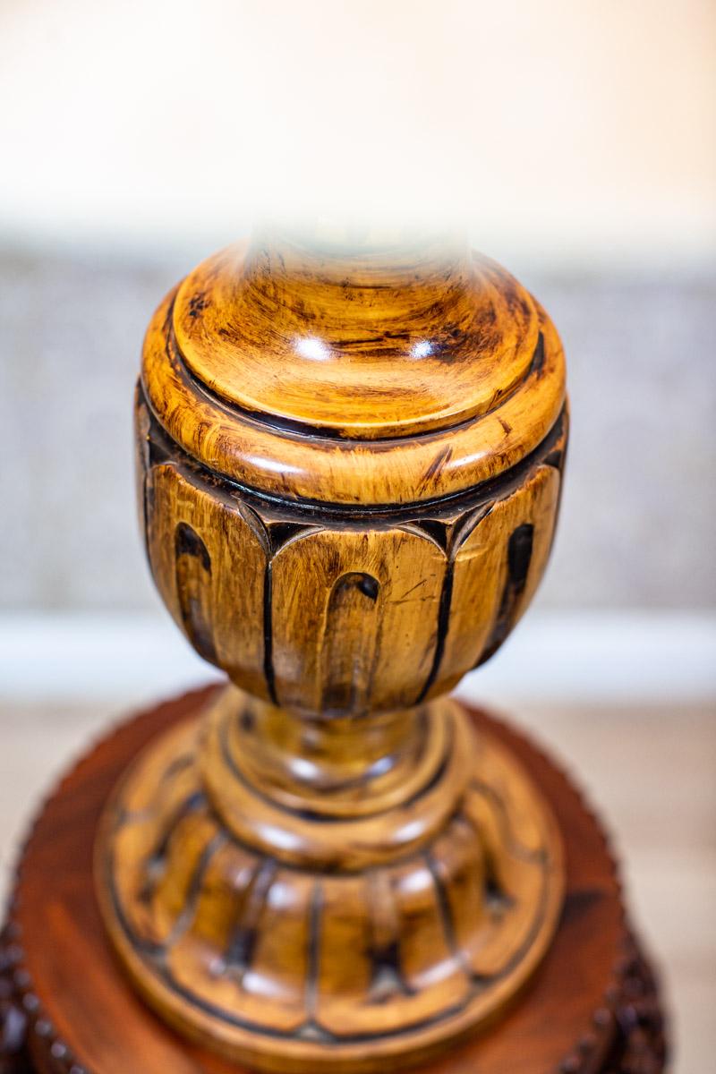 20th-Century Table Lamp on Turned Wooden Base For Sale 2