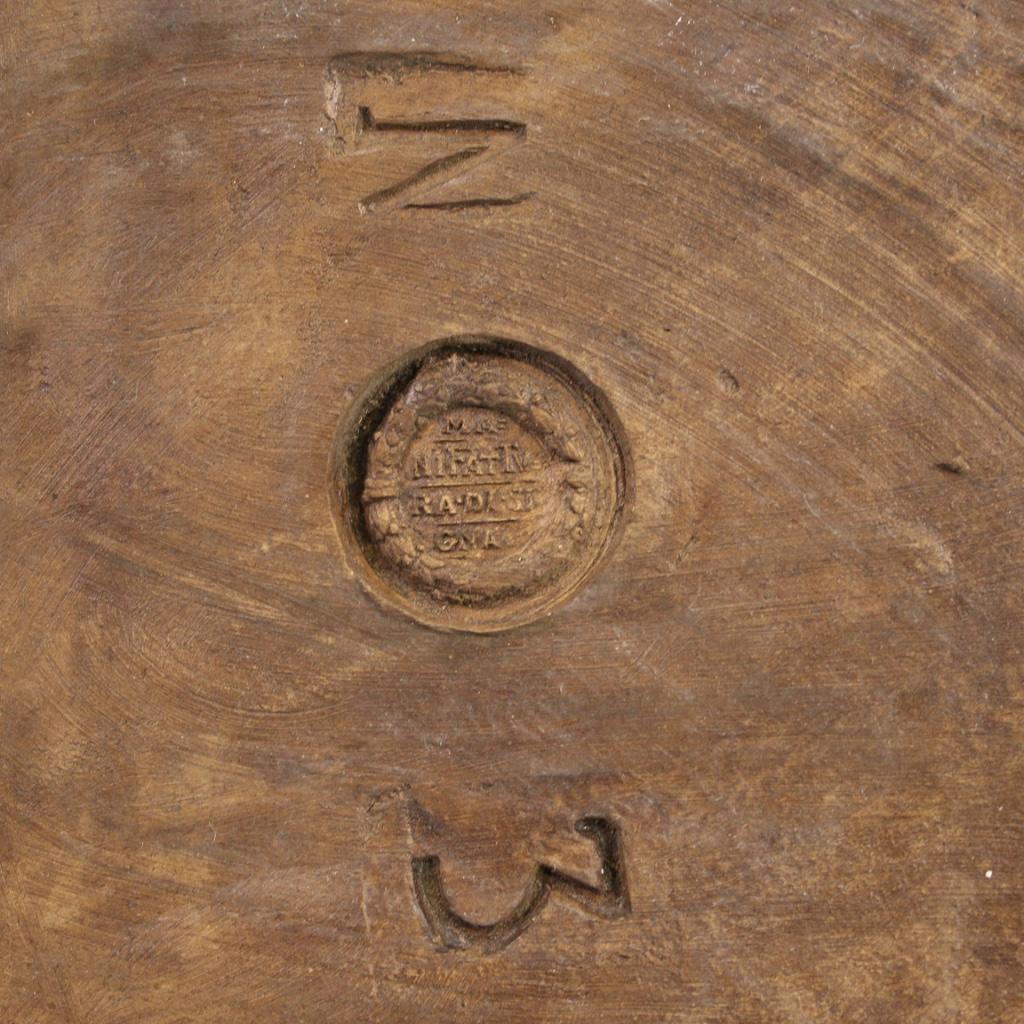 terrakotta-Basrelief Terra Di Signa, 20. Jahrhundert, gestempelt und nummeriert, 1950 im Angebot 3
