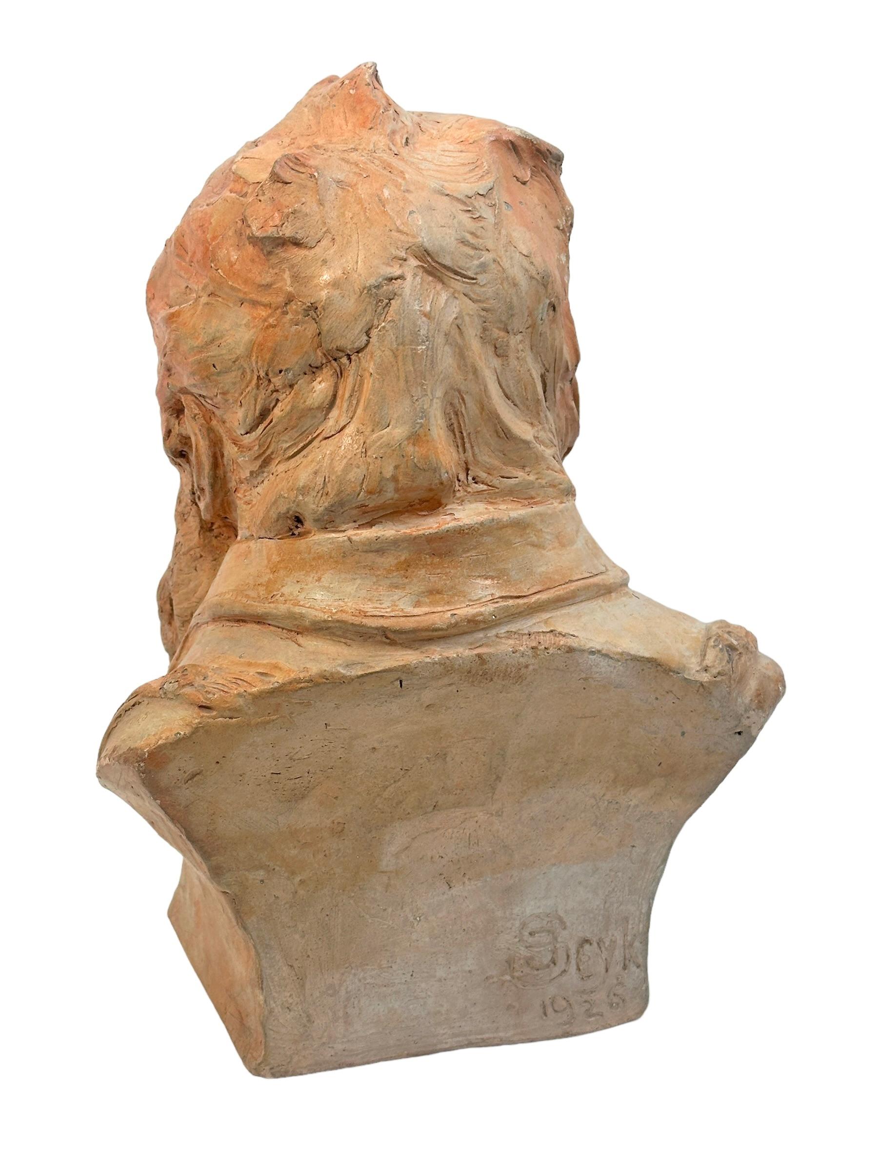 Fatto a mano Busto in terracotta del XX secolo di un vecchio gentiluomo, Germania 1936 in vendita