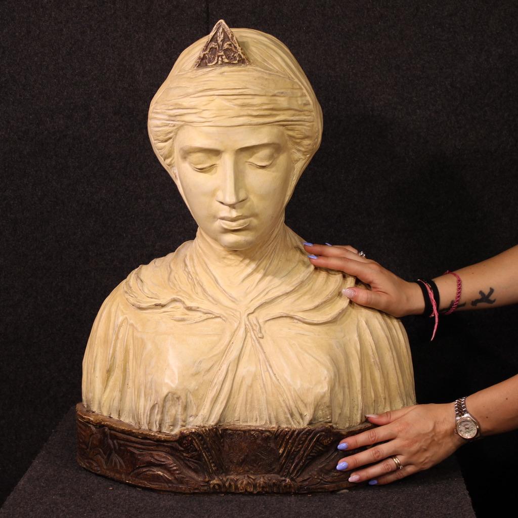 Italian sculpture italienne en terre cuite du 20e siècle Beatrice Portinari, 1920 en vente