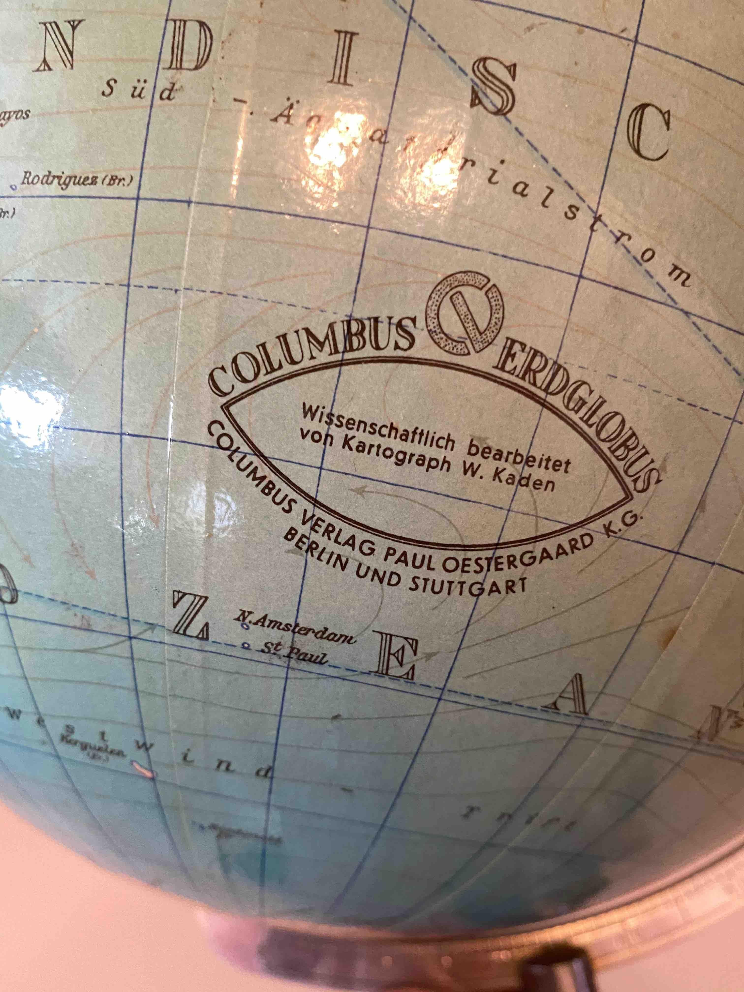 Metal 20th Century Terrestre Columbus World Globe Oestergaard Berlin Tripod Base